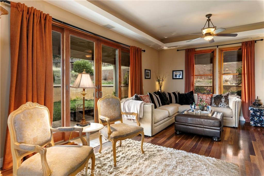 Kelseyville, California, 95451, United States, 5 Bedrooms Bedrooms, ,6 BathroomsBathrooms,Residential,For Sale,1998726