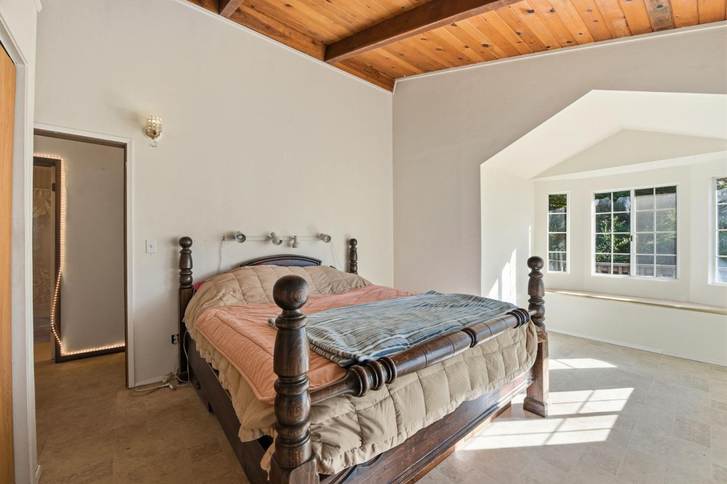 Ben Lomond, California, 95005, United States, 4 Bedrooms Bedrooms, ,2 BathroomsBathrooms,Residential,For Sale,1999742