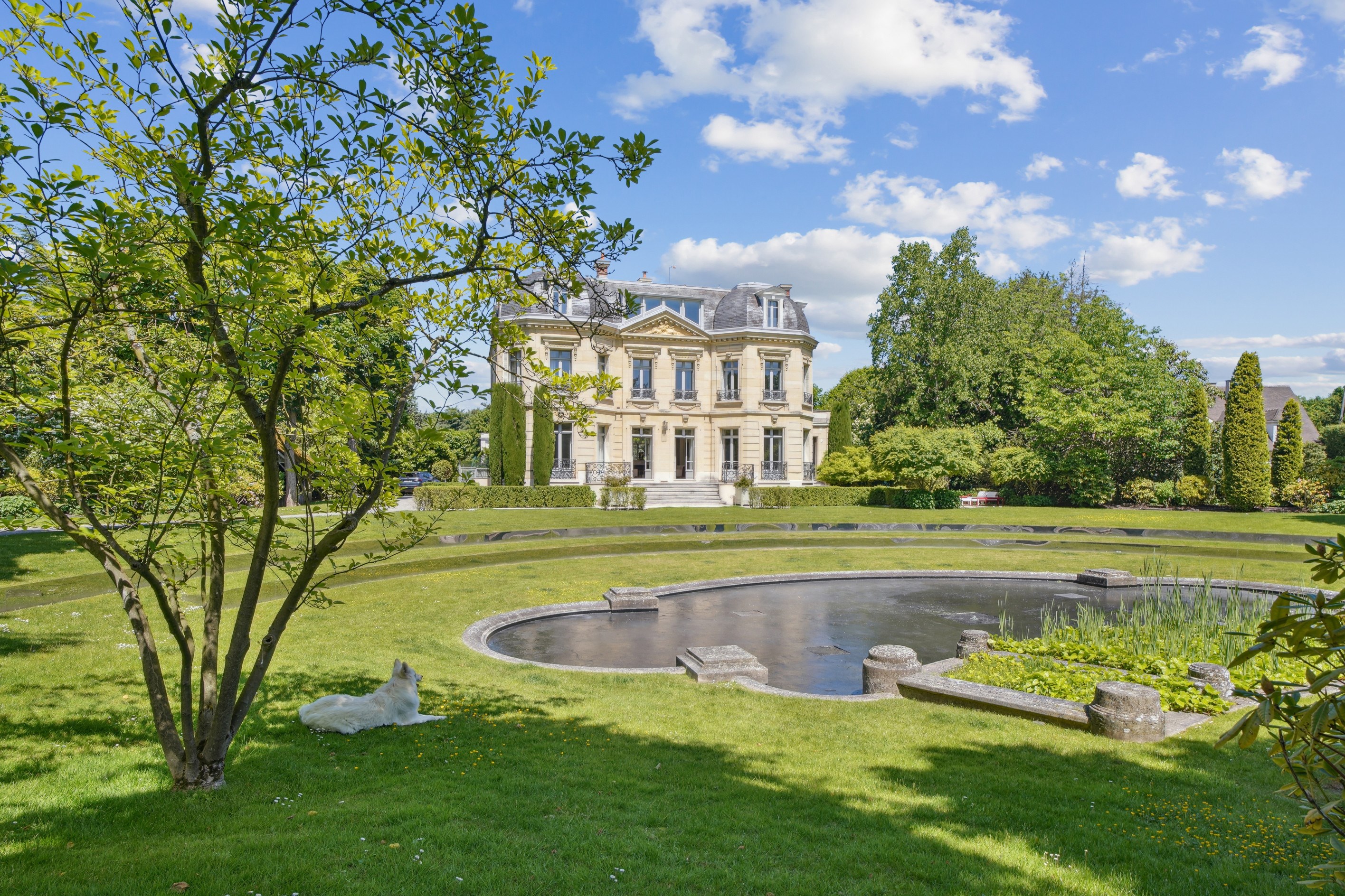  Le Vésinet – Historic Napoleon III Mansion Renovated by International Interior … - 物件實景