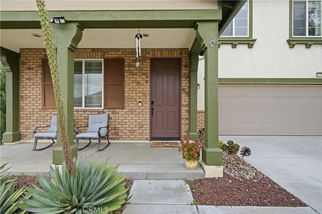 Lake Elsinore, California, 92532, United States, 5 Bedrooms Bedrooms, ,3 BathroomsBathrooms,Residential,For Sale,2049306