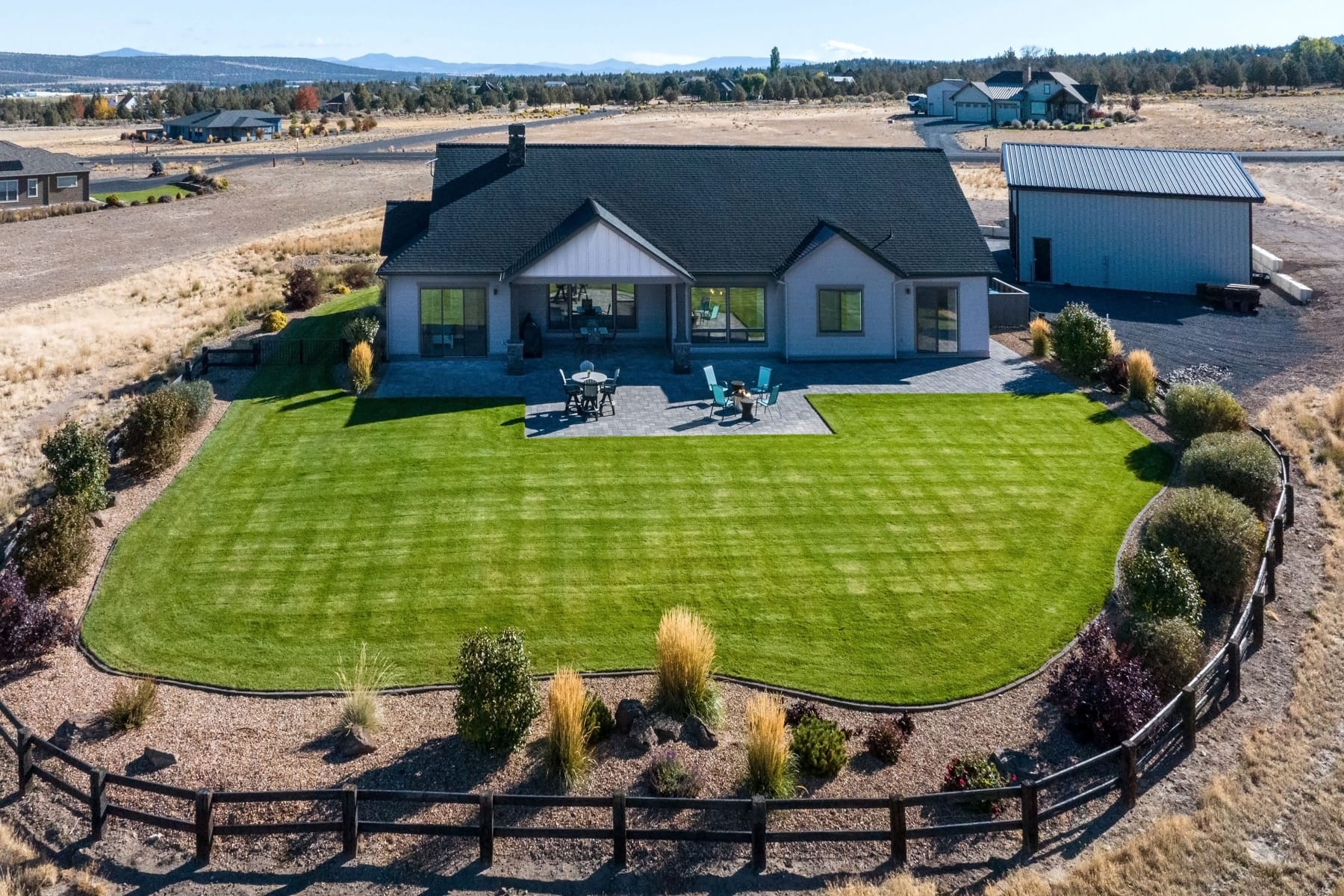  6949 SW Mill Iron Circle Powell Butte, OR 97753 - 物件實景