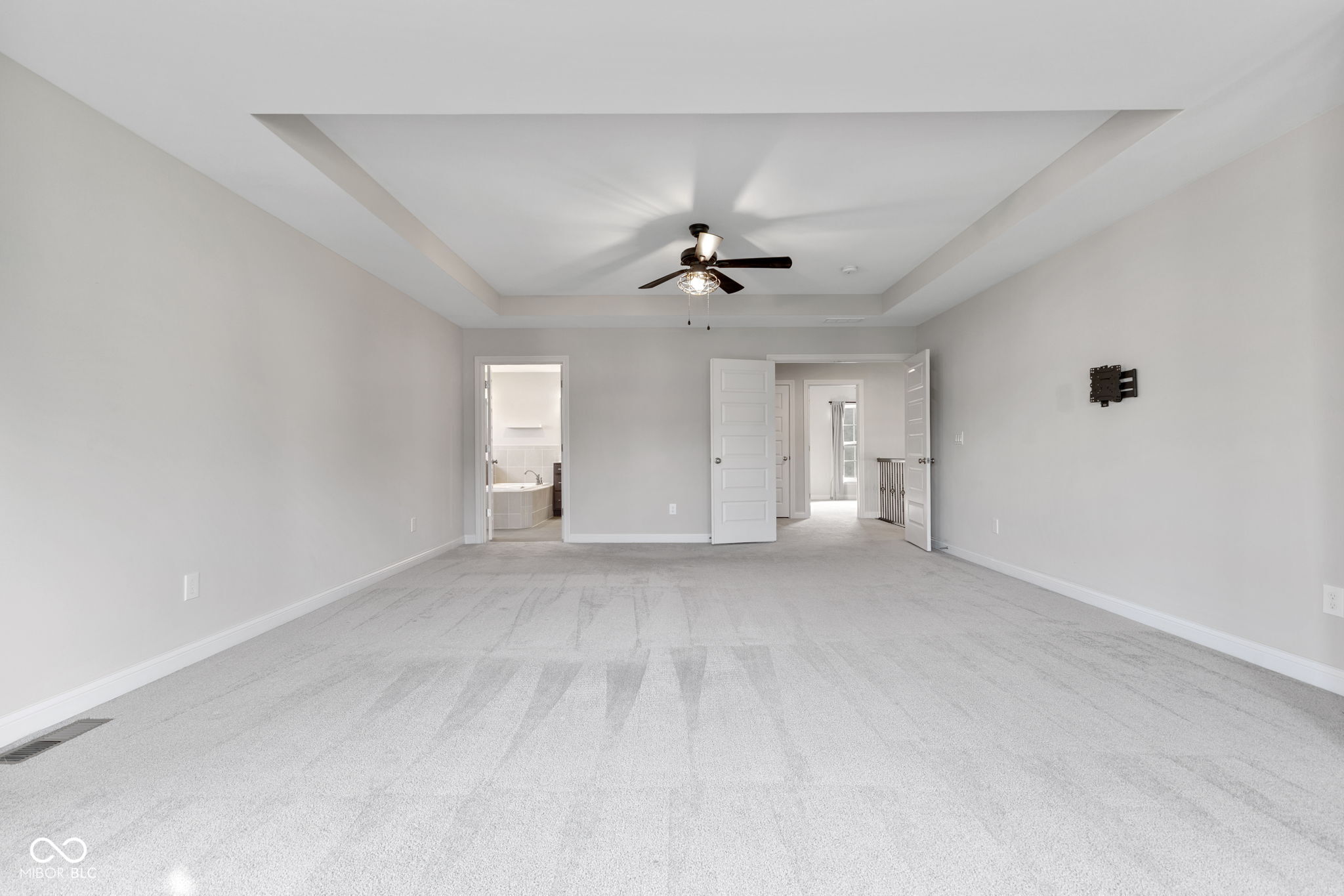 Fishers, Indiana, 46037, United States, 5 Bedrooms Bedrooms, ,4 BathroomsBathrooms,Residential,For Sale,1973782