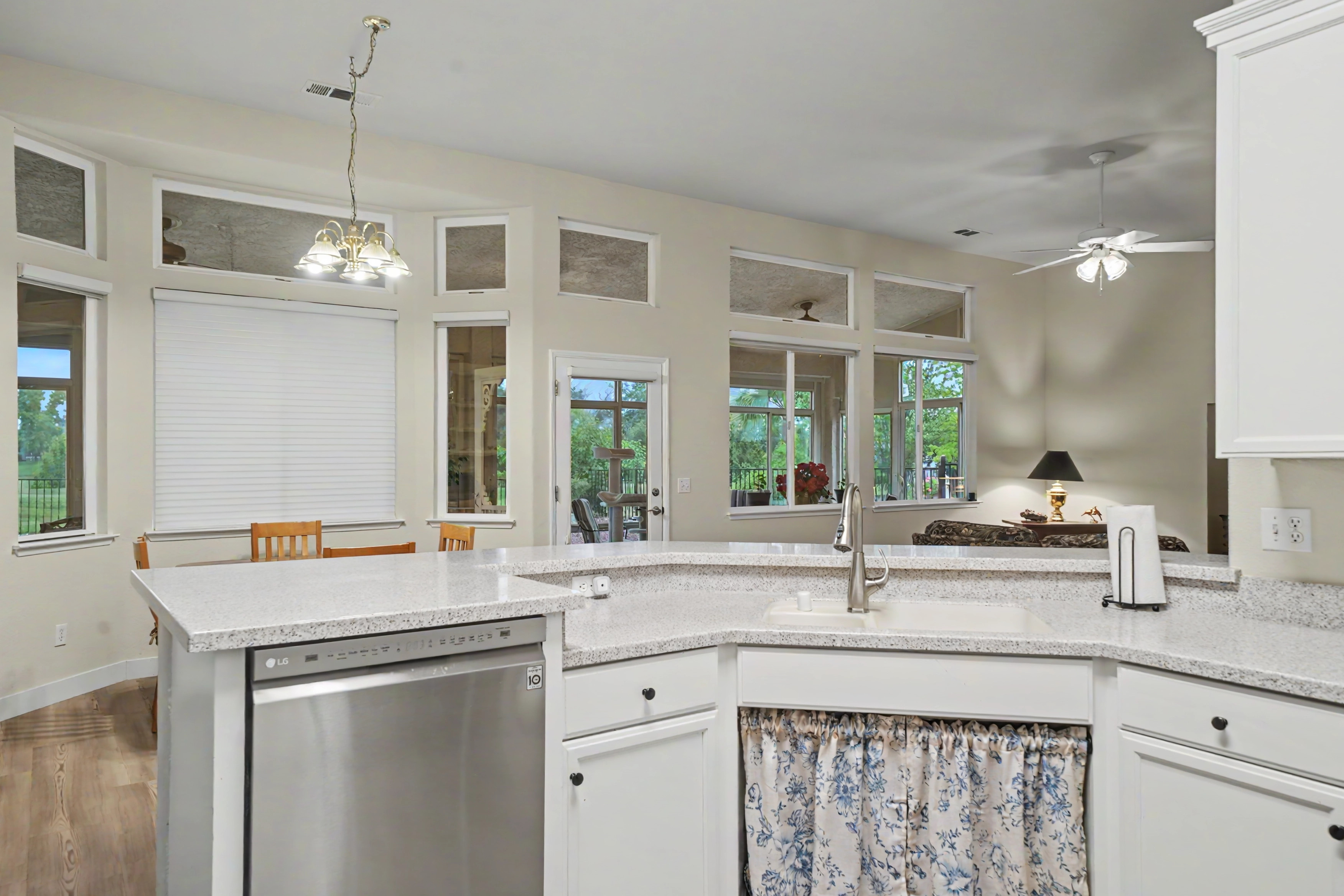  722 Fairway Drive, Ione, CA 95640 - 物件實景