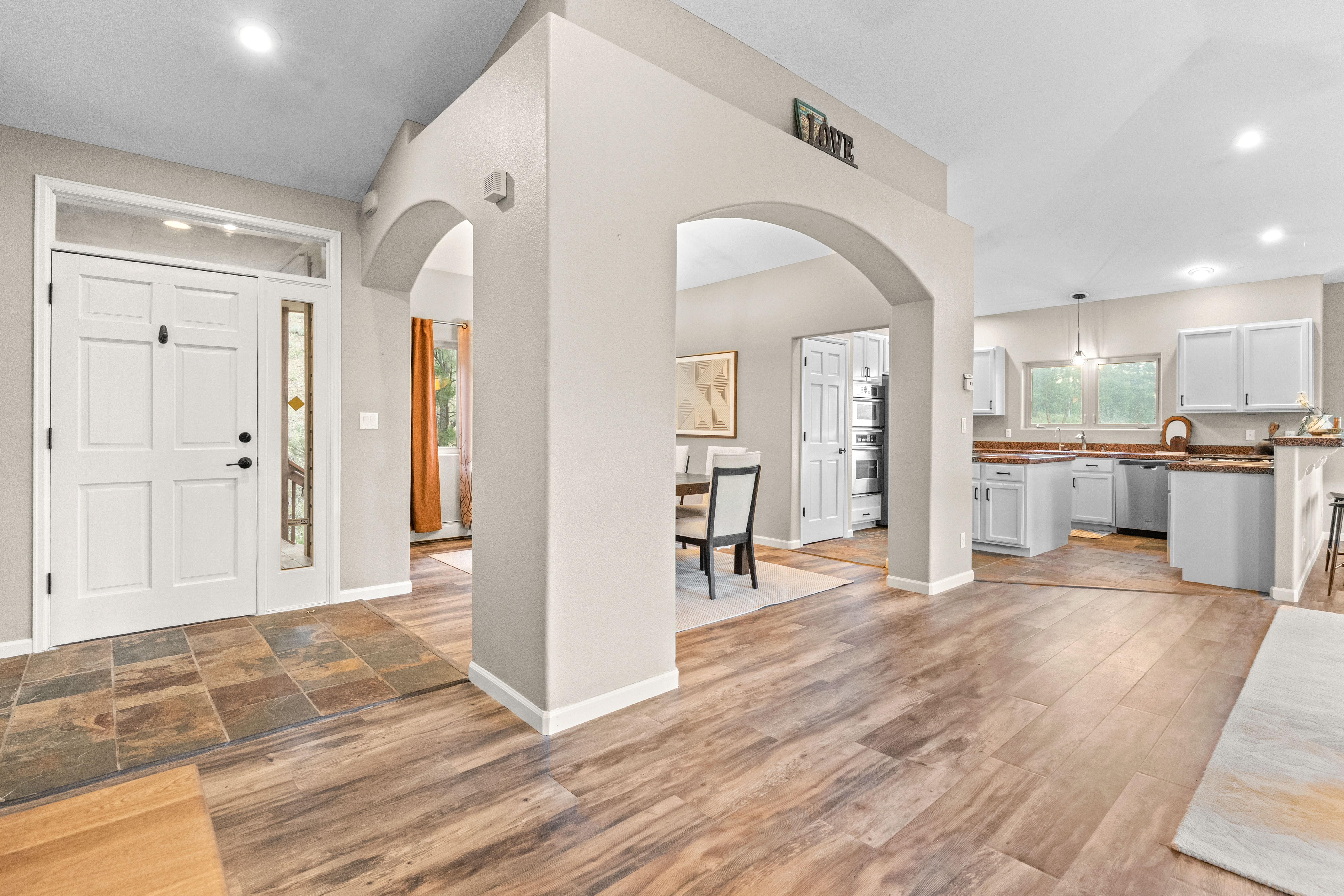  Bear Creek Canyon Mountain Home with Decks, Views & Main Level Living - 物件實景