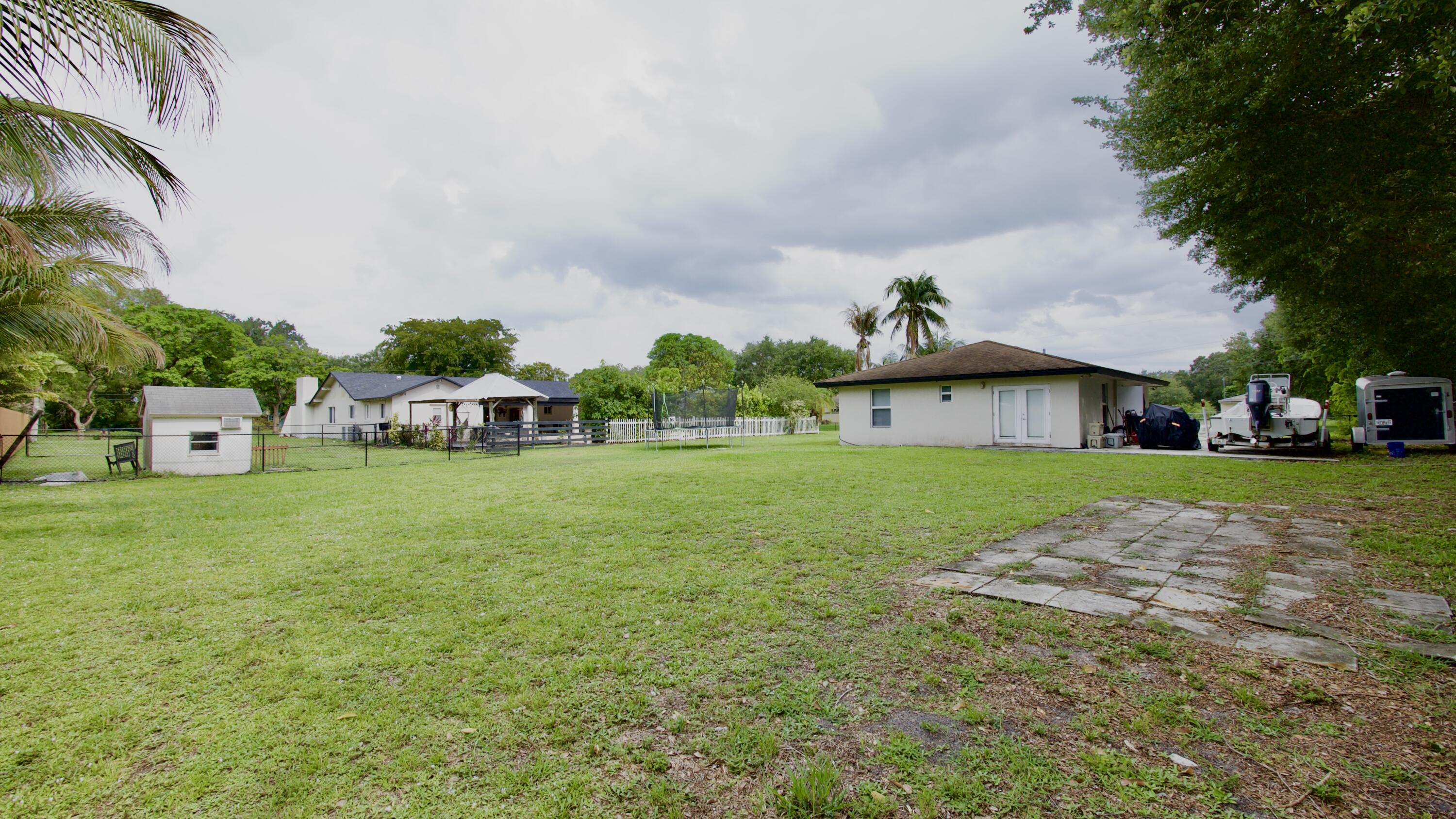 Davie, Florida, 33328, United States, 7 Bedrooms Bedrooms, ,5 BathroomsBathrooms,Residential,For Sale,2039860