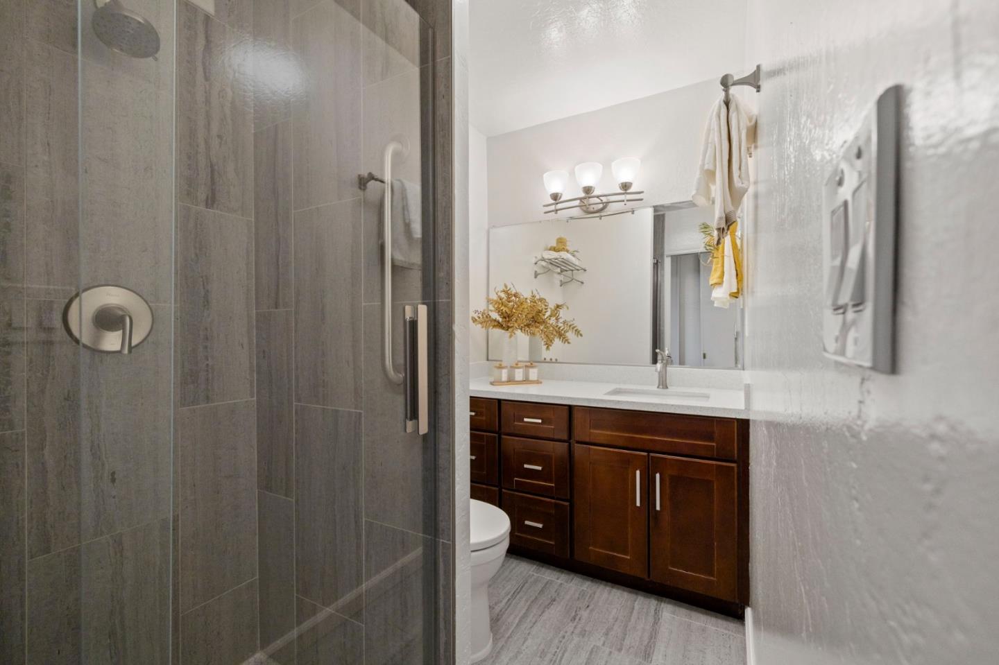 Belmont, California, 94002, United States, 3 Bedrooms Bedrooms, ,3 BathroomsBathrooms,Residential,For Sale,2002913