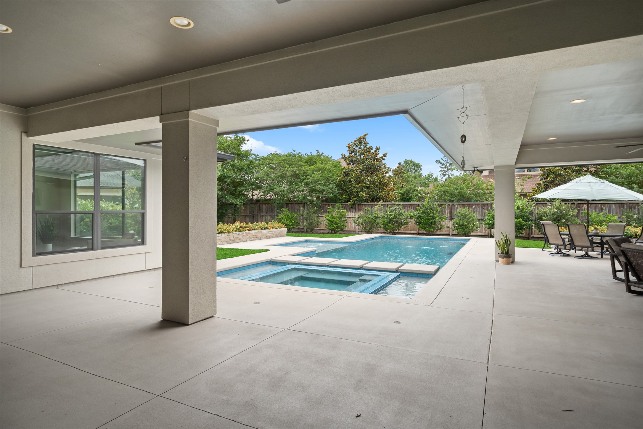  24902 Delaney Knoll - 物件實景