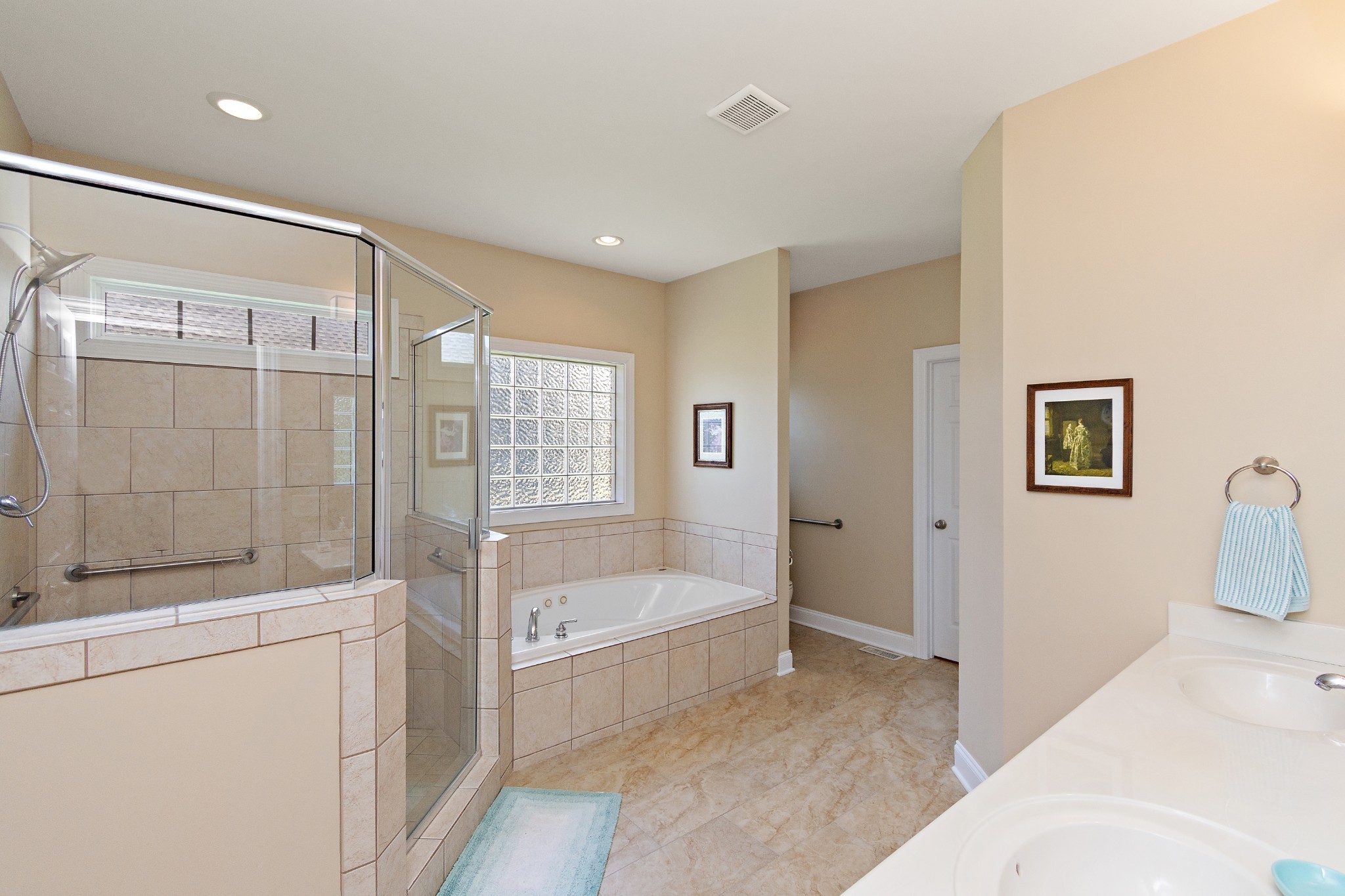 Murfreesboro, Tennessee, 37129, United States, 3 Bedrooms Bedrooms, ,3 BathroomsBathrooms,Residential,For Sale,1985378