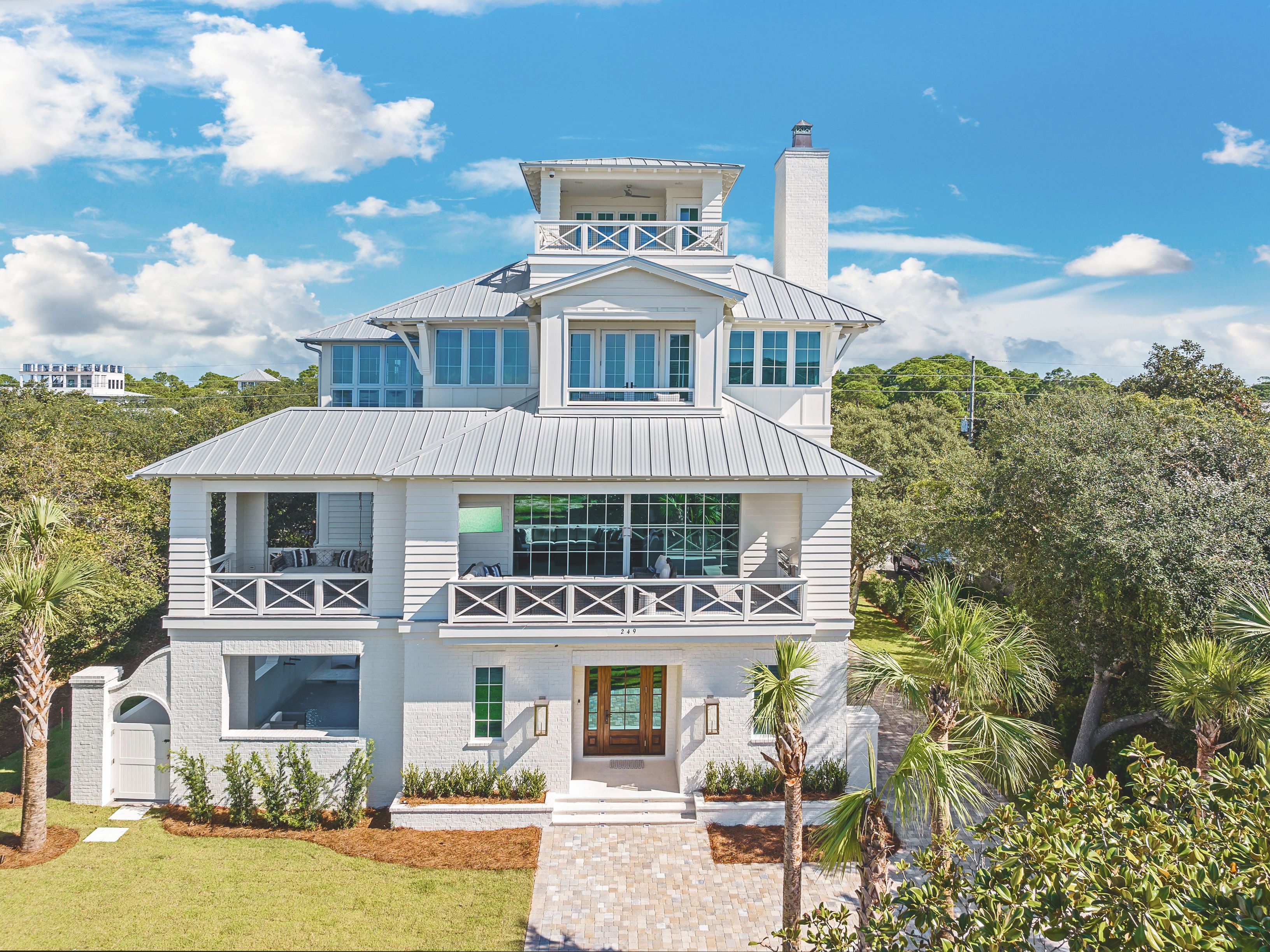  where  coastal luxury meets effortless living - 物件實景