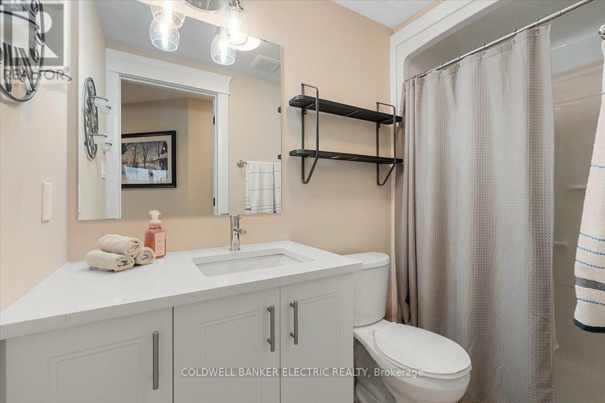 PETERBOROUGH NORTH (NORTH), Ontario, K9K 0H7, CA, 5 Bedrooms Bedrooms, ,4 BathroomsBathrooms,Residential,For Sale,1827816