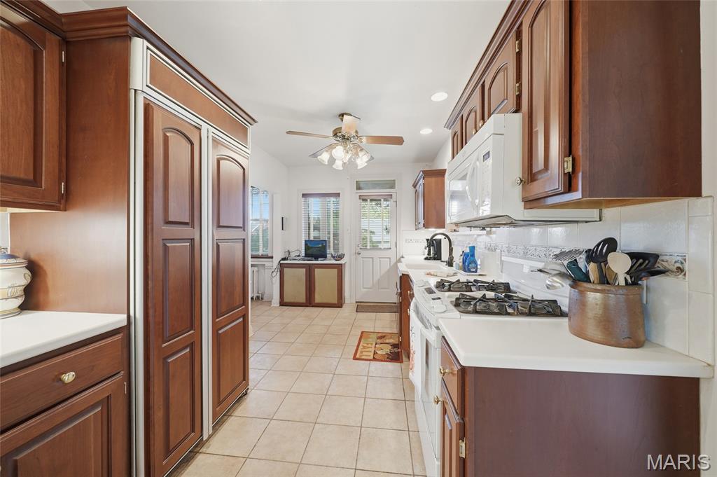 St Louis, Missouri, 63116, United States, 3 Bedrooms Bedrooms, ,2 BathroomsBathrooms,Residential,For Sale,1991681