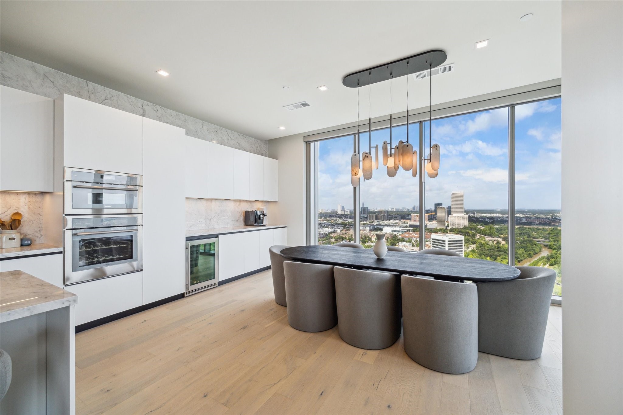  1711 Allen Parkway #2601 - 物件實景