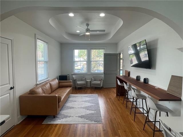 New Orleans, Louisiana, 70124, United States, 3 Bedrooms Bedrooms, ,3 BathroomsBathrooms,Residential,For Sale,1938045