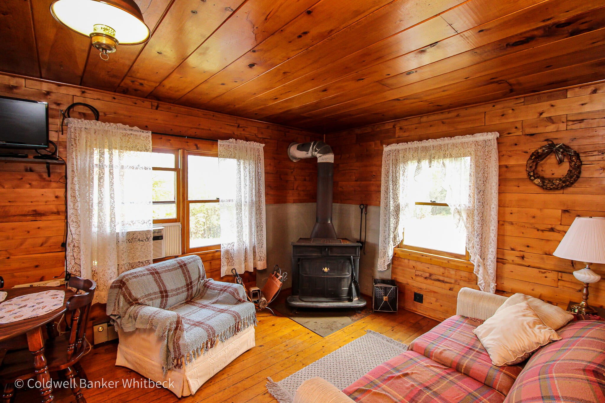 St. Regis Falls, New York, 12980, United States, 7 Bedrooms Bedrooms, ,3 BathroomsBathrooms,Residential,For Sale,1903250