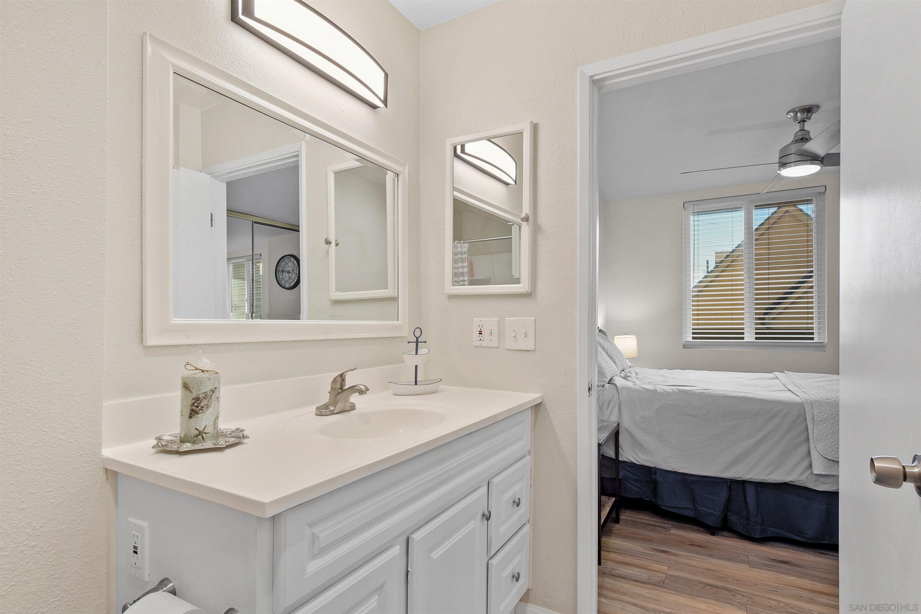 725 Redondo Ct 22, San Diego, California, 92109, United States, 1 Bedroom Bedrooms, ,1 BathroomBathrooms,Residential,For Sale,725 Redondo Ct 22,1672266