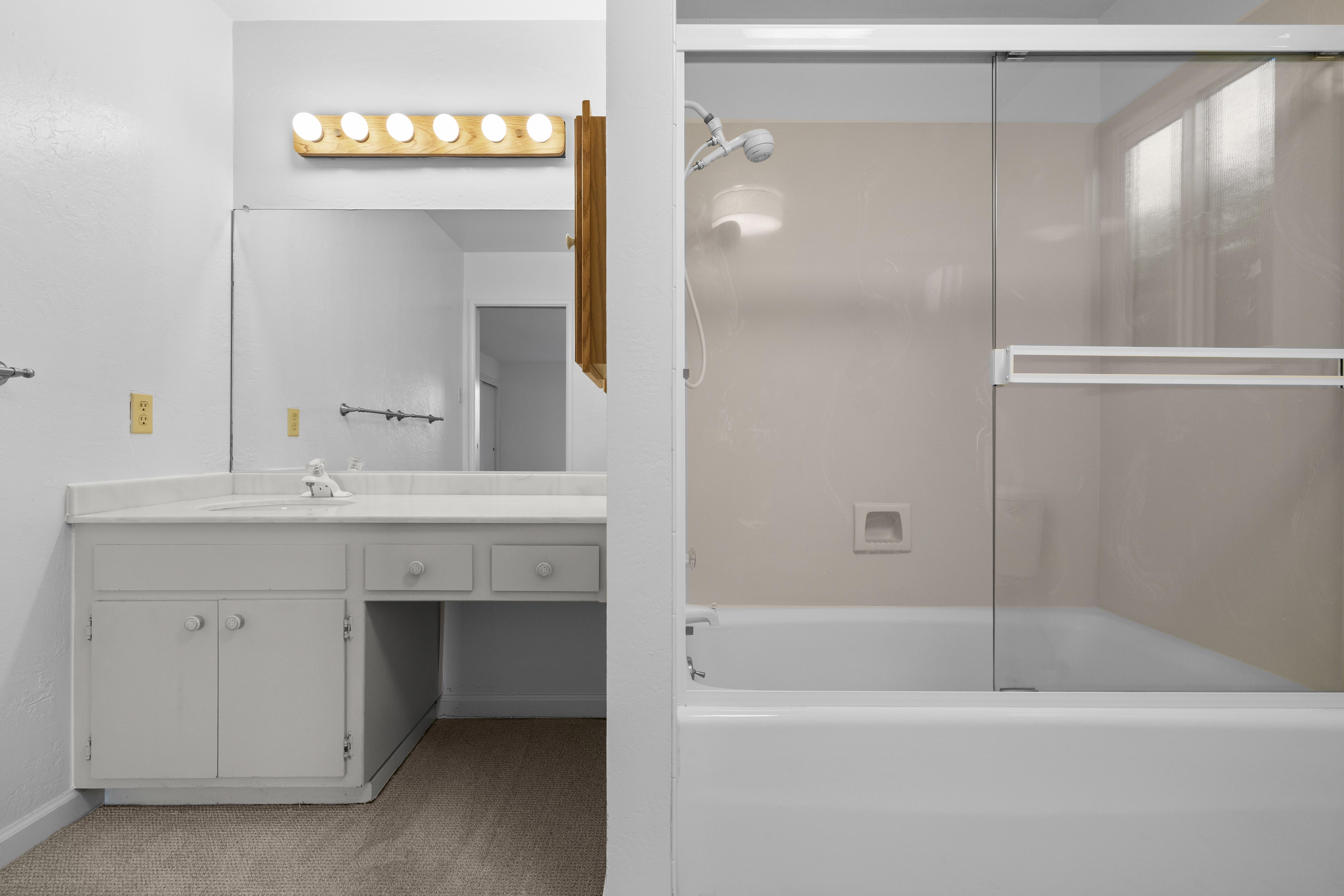  An Exceptional Wine Country Opportunity in the Heart of Yountville - 物件實景