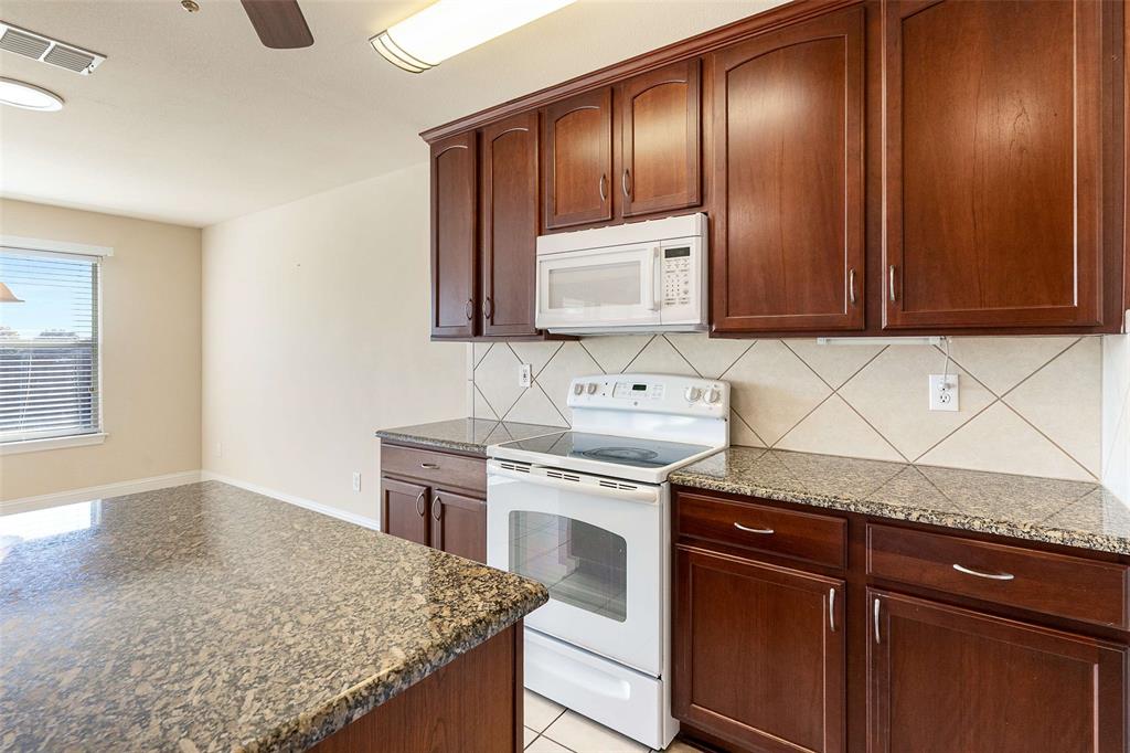 St. Paul, Texas, 75098, United States, 4 Bedrooms Bedrooms, ,2 BathroomsBathrooms,Residential,For Sale,1993220