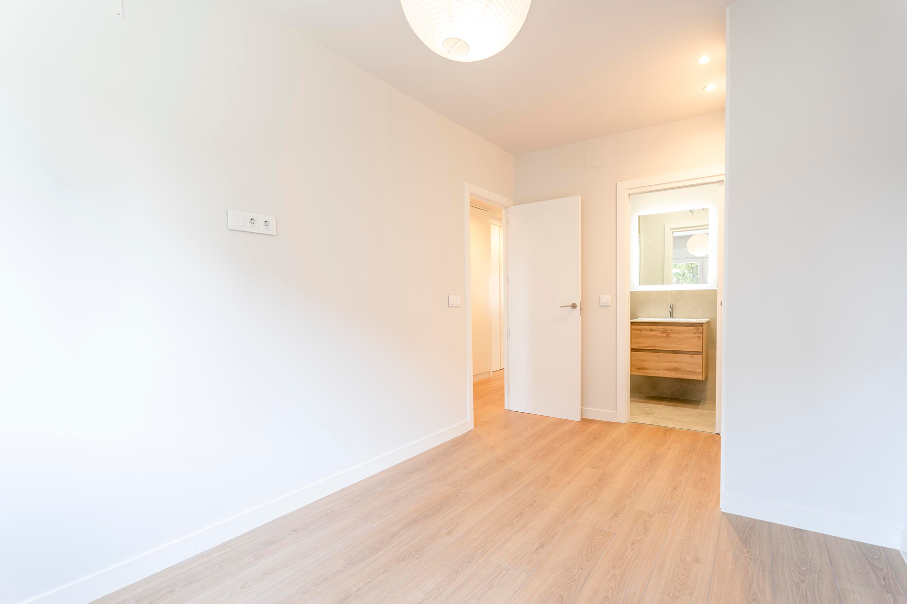  Renovated 2-bedroom flat with excellent qualities - 物件實景