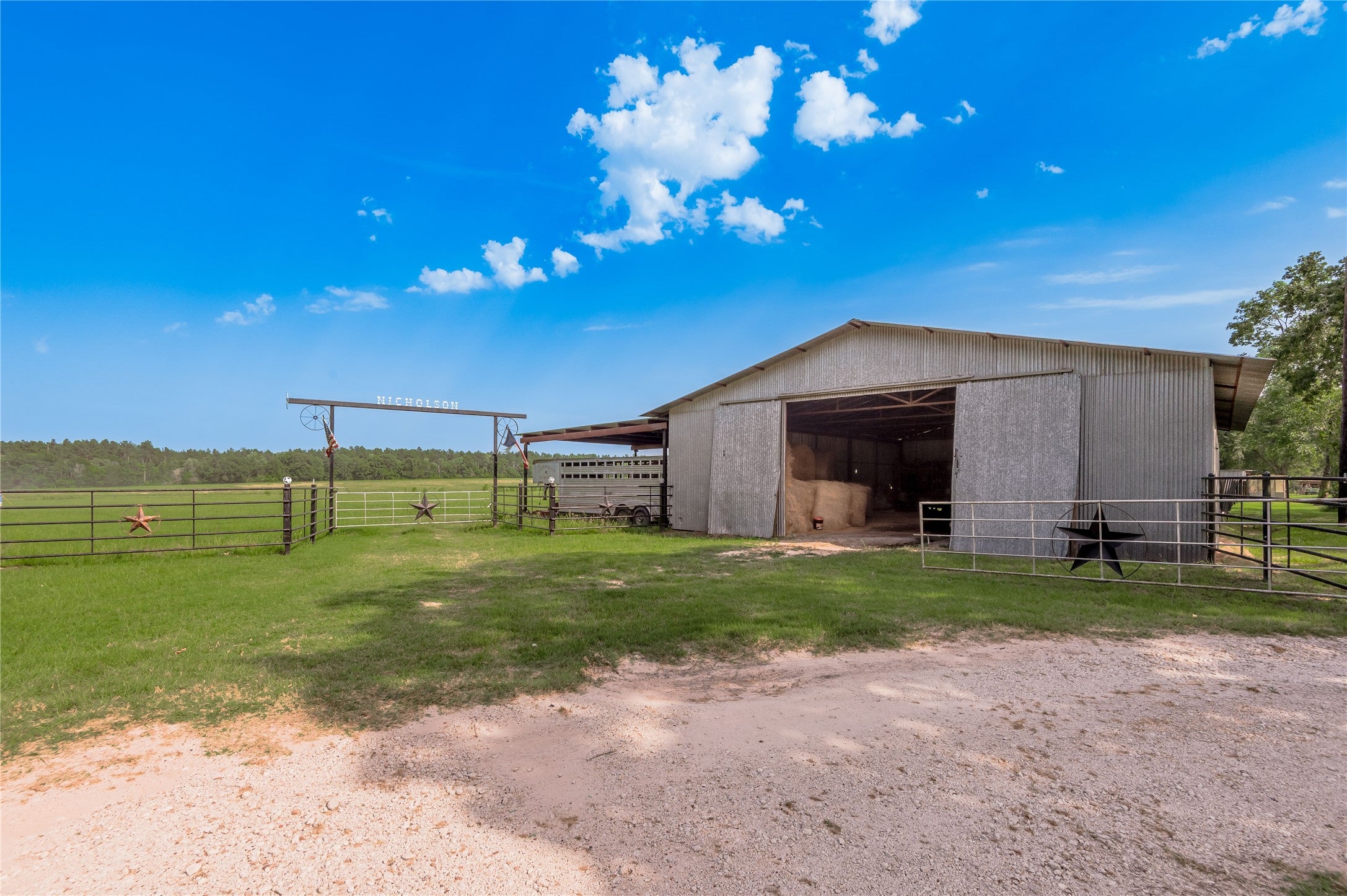Kennard, Texas, 75847, United States, 3 Bedrooms Bedrooms, ,2 BathroomsBathrooms,Residential,For Sale,1828571