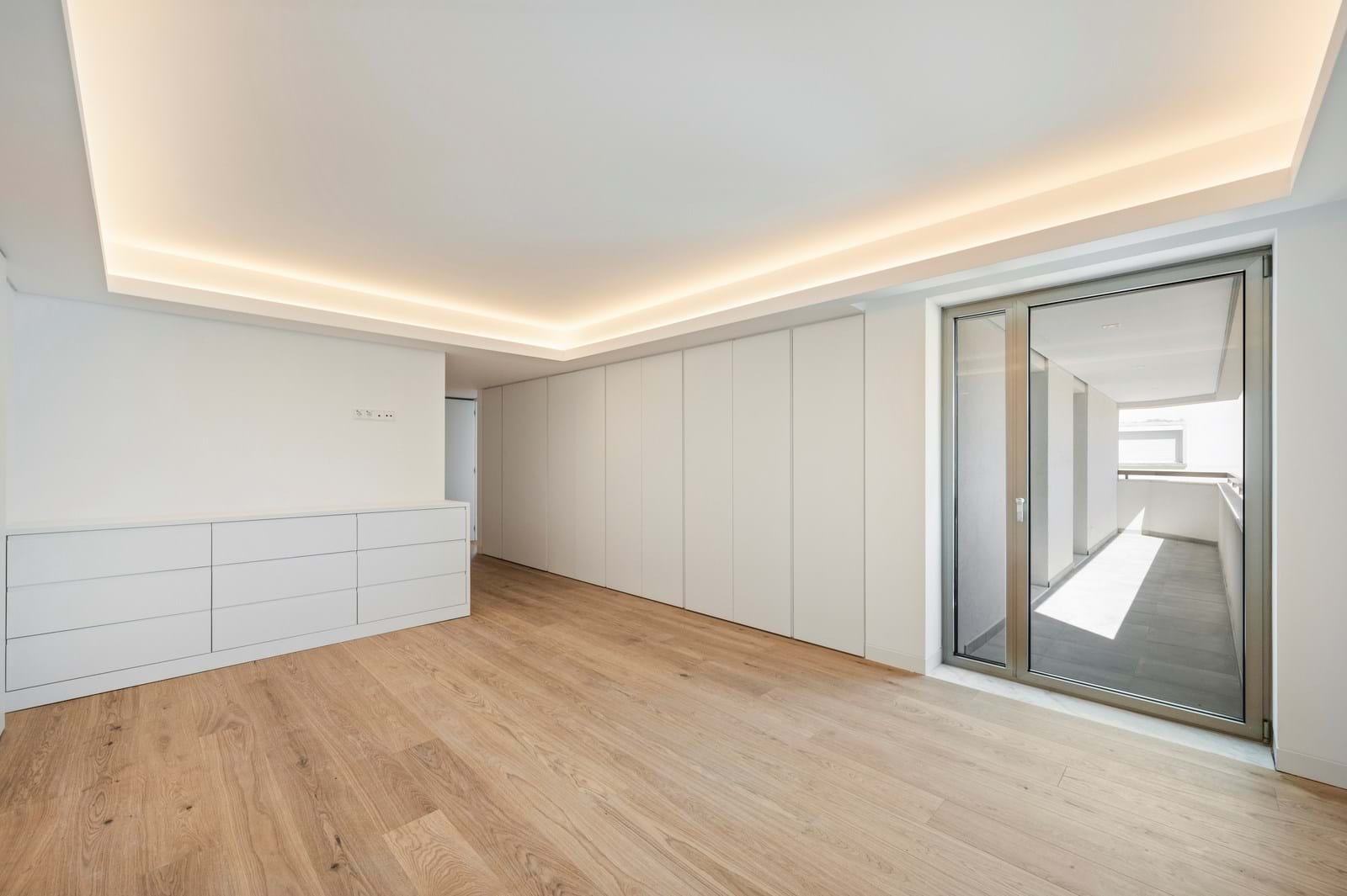 Lisboa, Lisbon, 1700-093, PT, 3 Bedrooms Bedrooms, ,3 BathroomsBathrooms,Residential,For Sale,1829446