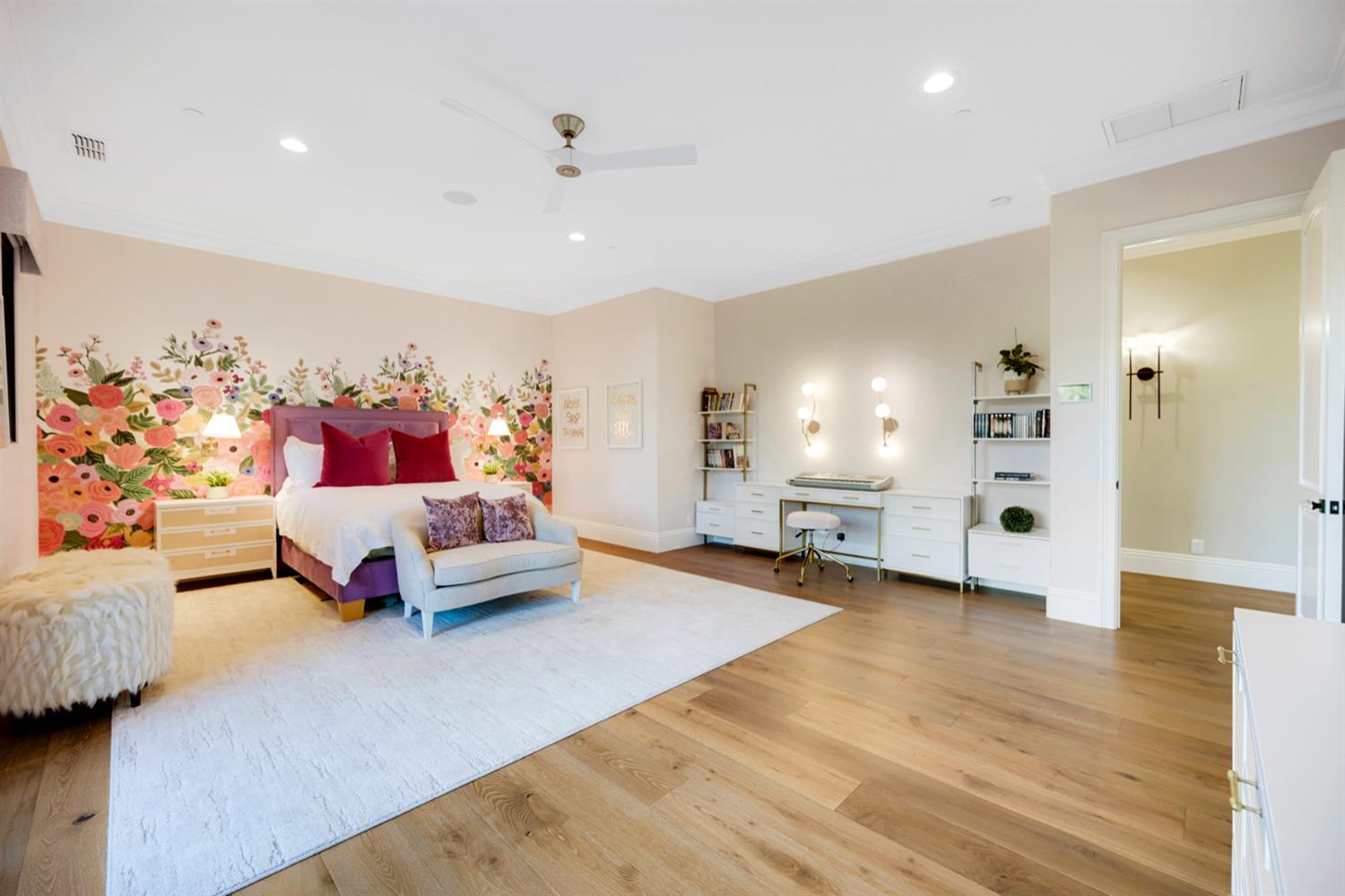 Loomis, California, 95650, United States, 6 Bedrooms Bedrooms, ,6 BathroomsBathrooms,Residential,For Sale,1908935
