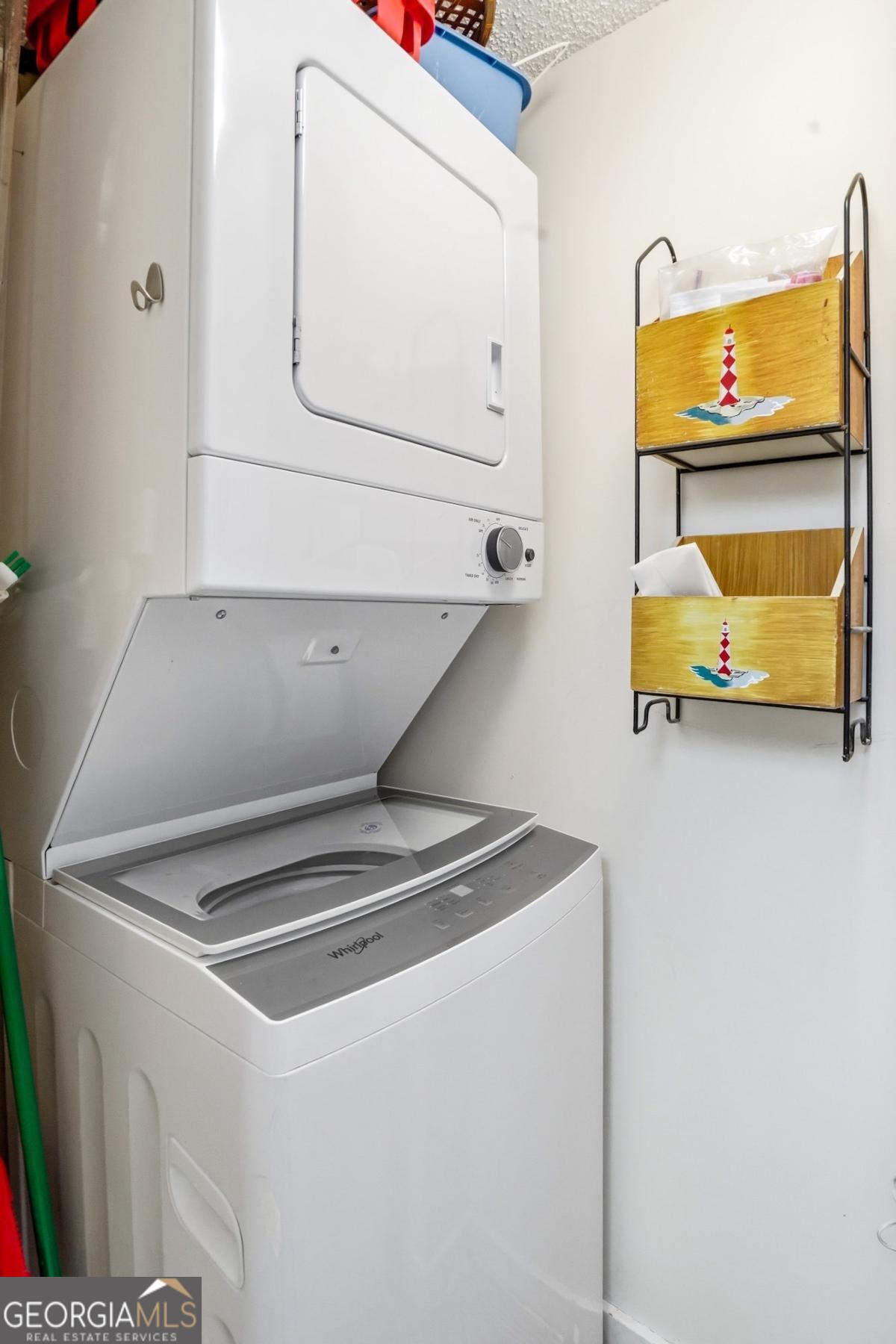 St. Simons, Georgia, 31522, United States, 2 Bedrooms Bedrooms, ,2 BathroomsBathrooms,Residential,For Sale,1991372