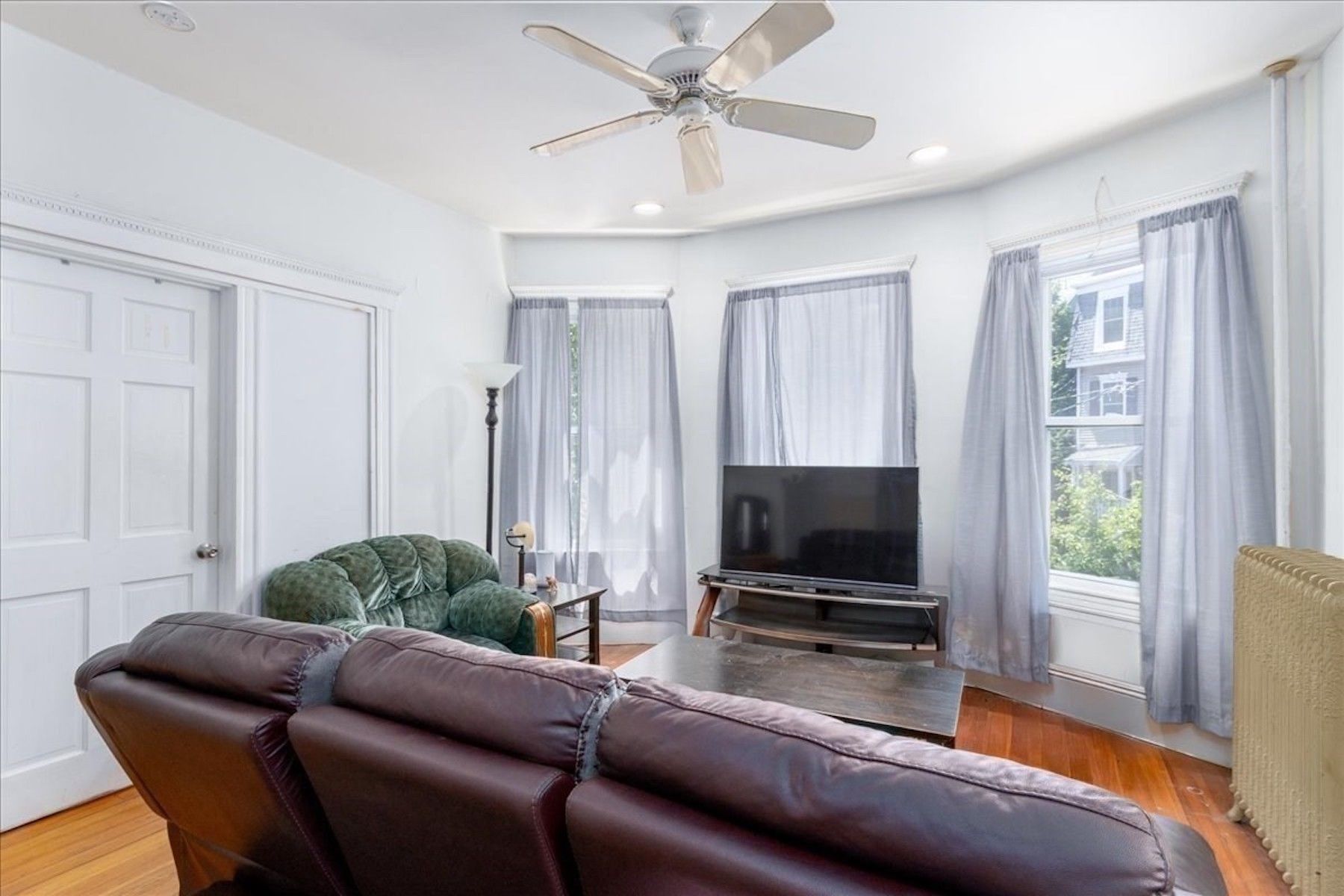  142 Calumet Street, Boston, MA, 02120 - 物件實景