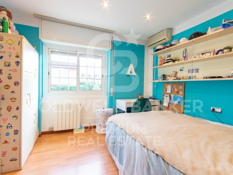 Sant Quirze del Vallès, Catalonia, ES, 4 Bedrooms Bedrooms, ,2 BathroomsBathrooms,Residential,For Sale,1614303