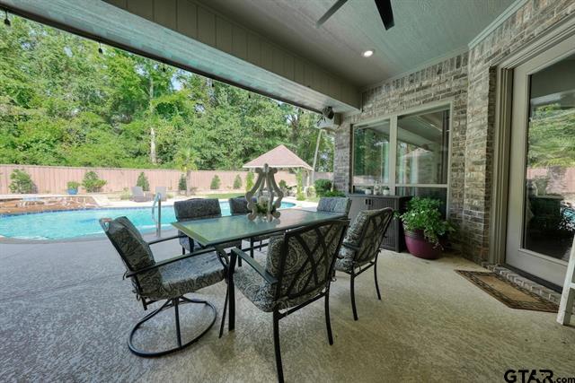 Tyler, Texas, 75706, United States, 4 Bedrooms Bedrooms, ,3 BathroomsBathrooms,Residential,For Sale,1976690