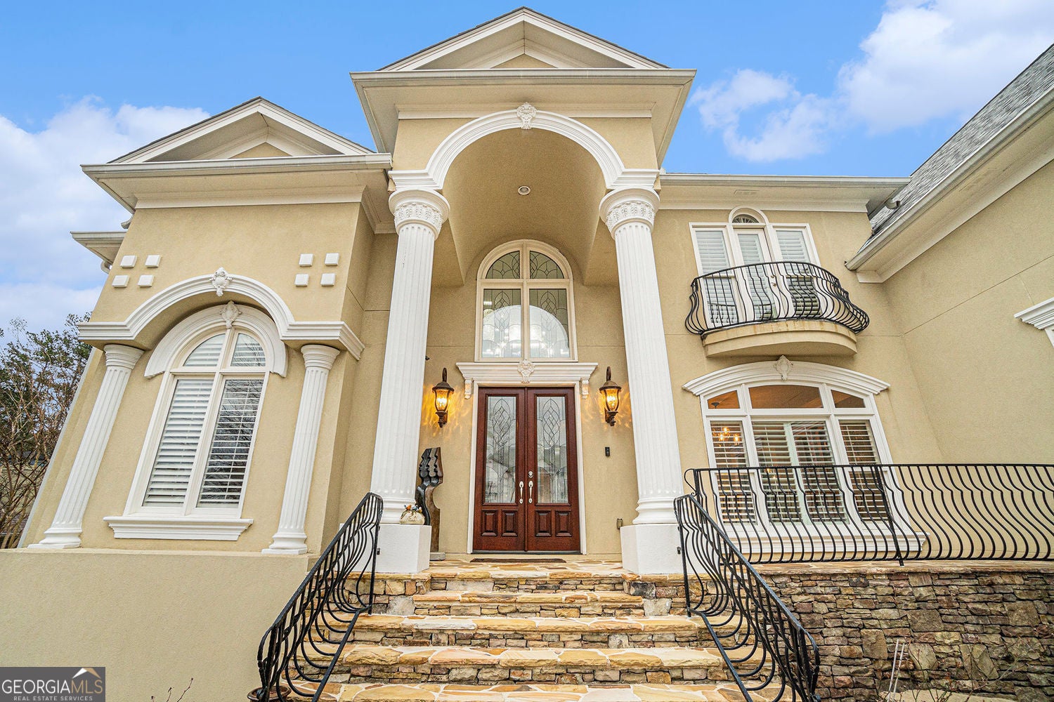 Atlanta, Georgia, 30331, United States, 6 Bedrooms Bedrooms, ,7 BathroomsBathrooms,Residential,For Sale,1926929
