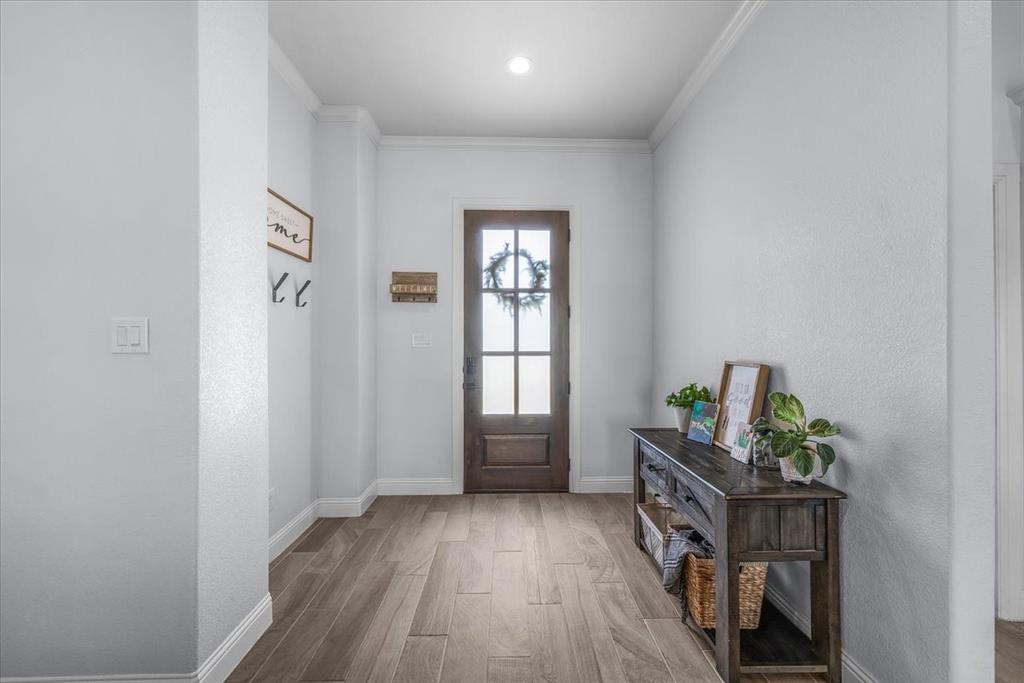 Weatherford, Texas, 76088, United States, 5 Bedrooms Bedrooms, ,4 BathroomsBathrooms,Residential,For Sale,1977479