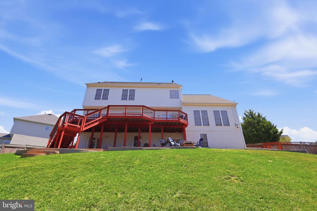 Fredericksburg, Virginia, 22407, United States, 5 Bedrooms Bedrooms, ,4 BathroomsBathrooms,Residential,For Sale,2048625