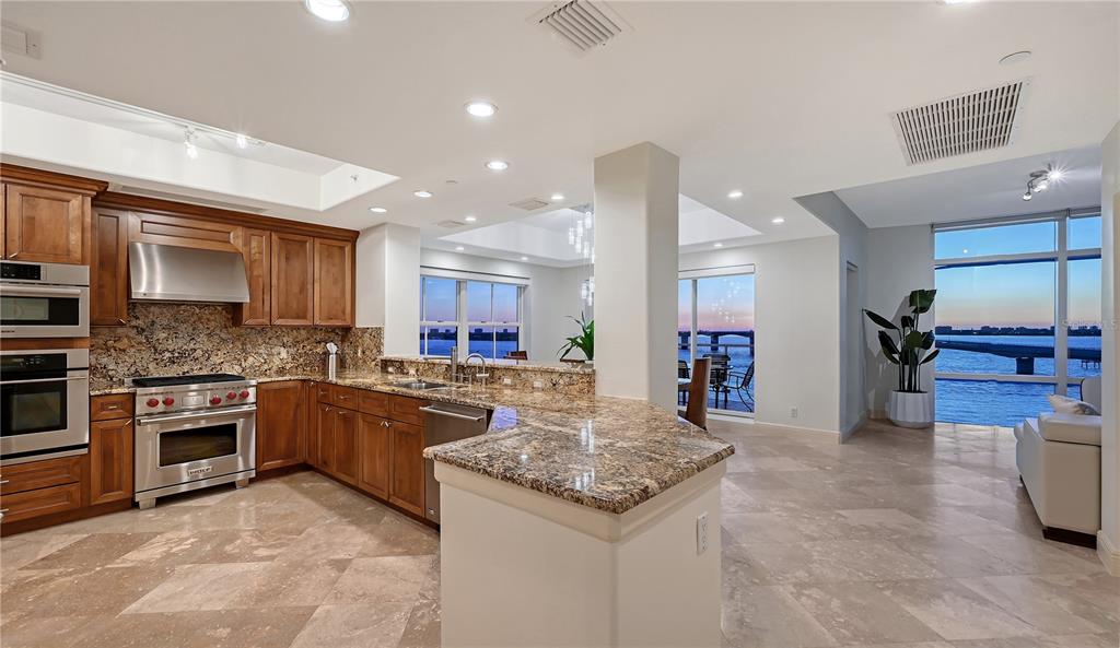 Sarasota, Florida, 34236, United States, 3 Bedrooms Bedrooms, ,4 BathroomsBathrooms,Residential,For Sale,1967677