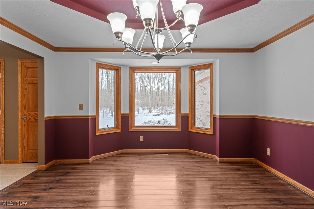 Chardon, Ohio, 44024, United States, 4 Bedrooms Bedrooms, ,3 BathroomsBathrooms,Residential,For Sale,2006450