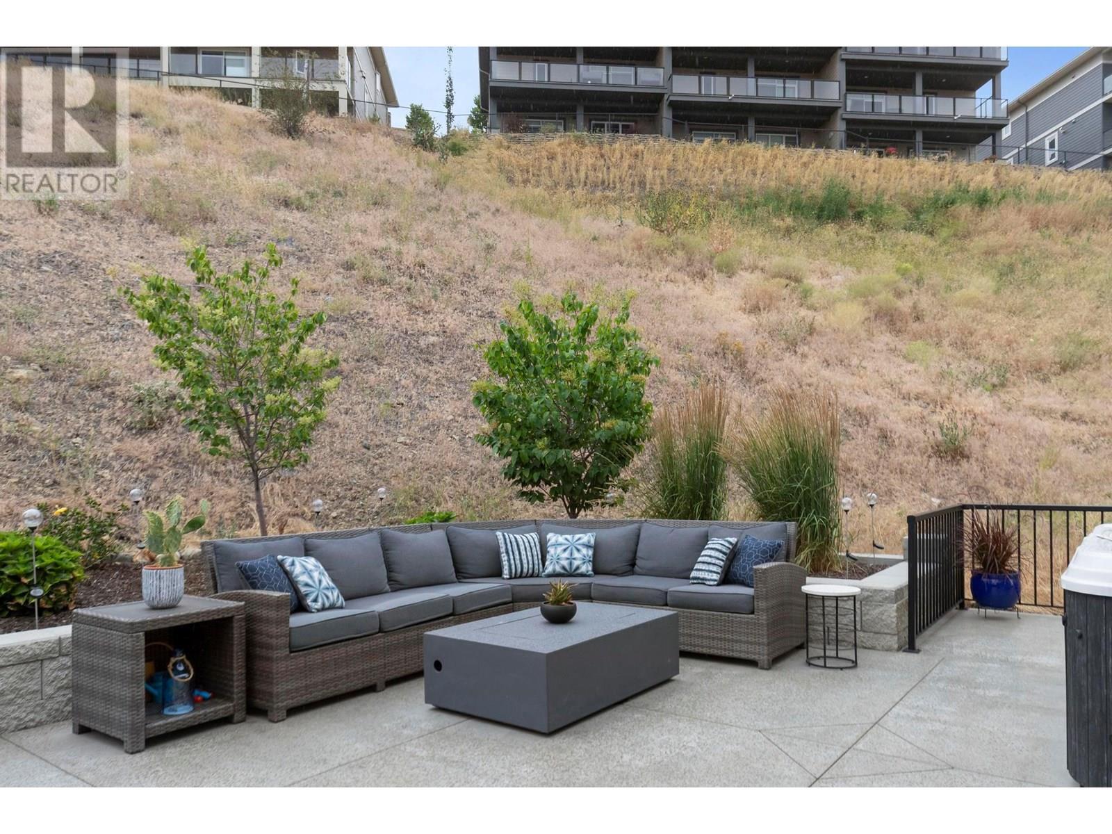 KELOWNA, British Columbia, V1P 1T8, CA, 3 Bedrooms Bedrooms, ,2 BathroomsBathrooms,Residential,For Sale,1838689