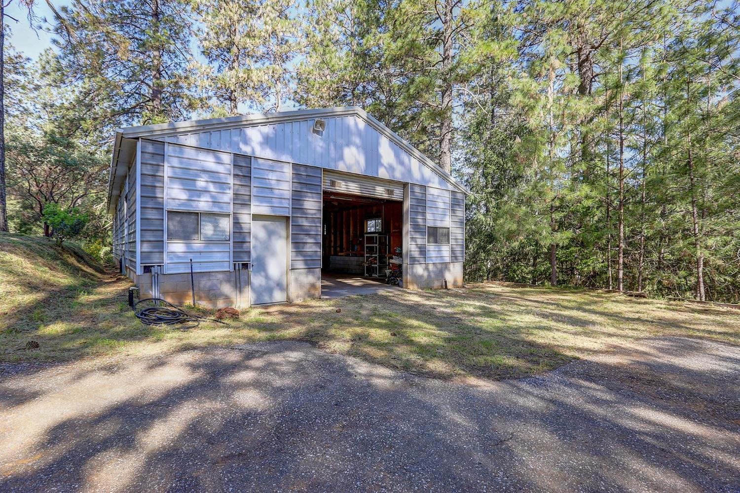 Grass Valley, California, 95949, United States, 3 Bedrooms Bedrooms, ,3 BathroomsBathrooms,Residential,For Sale,1842602
