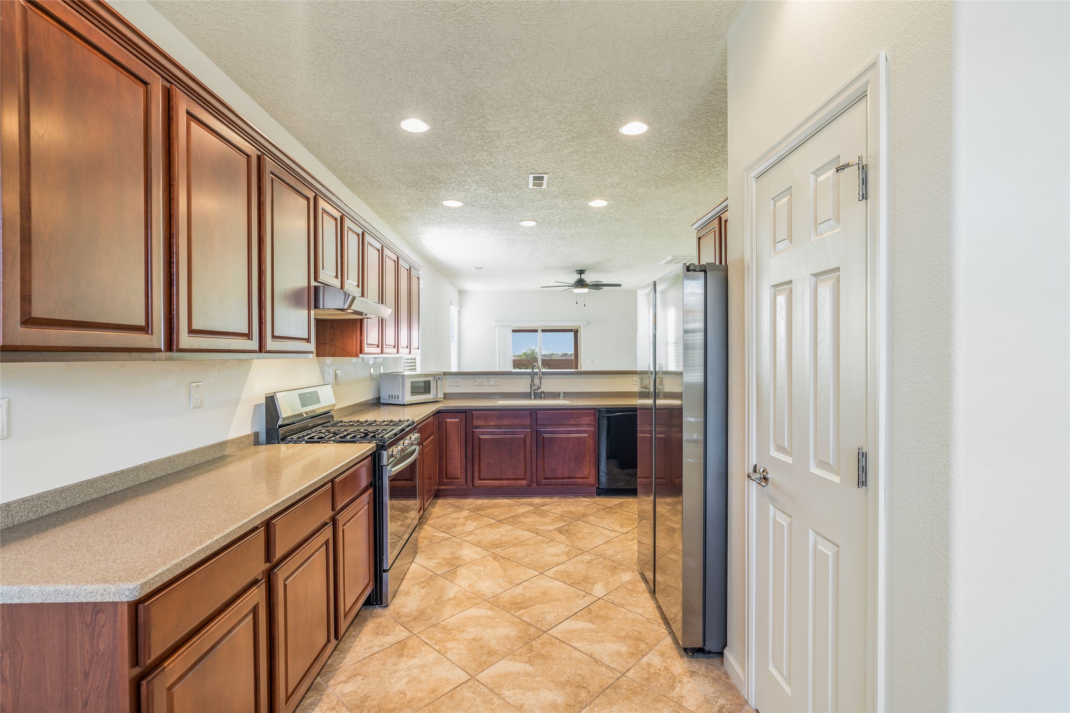  4010 Sierra Alta Ave NE - 物件實景