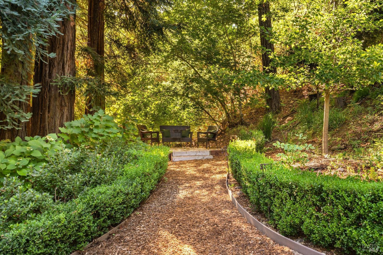 Calistoga, California, 94515, United States, 4 Bedrooms Bedrooms, ,5 BathroomsBathrooms,Residential,For Sale,1805301
