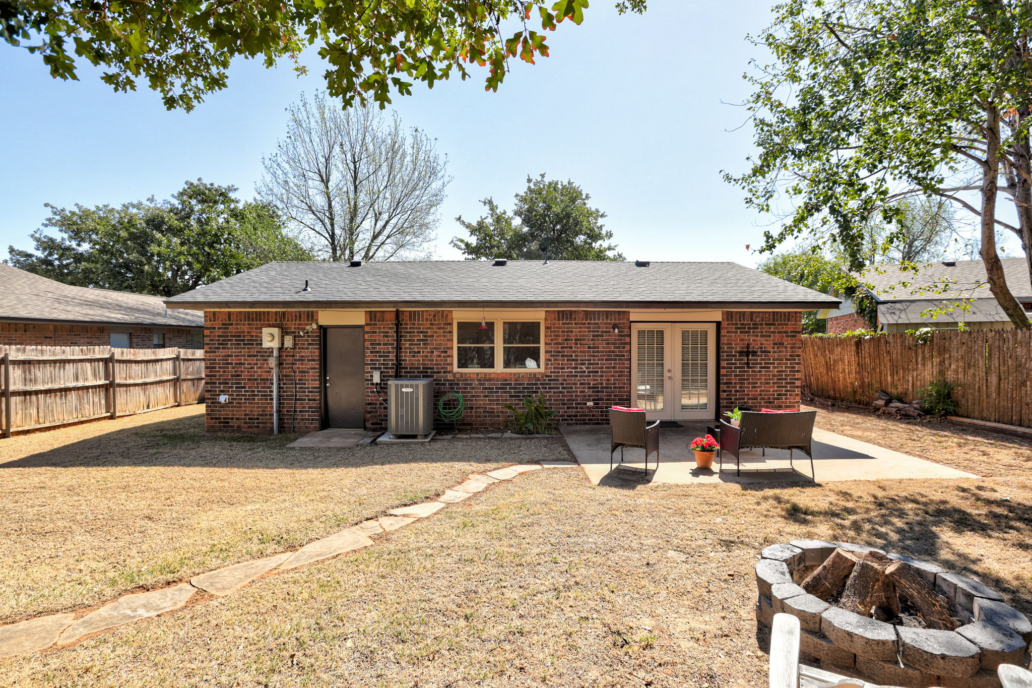  3419 East Noble Drive, Edmond, OK 73034 - 物件實景