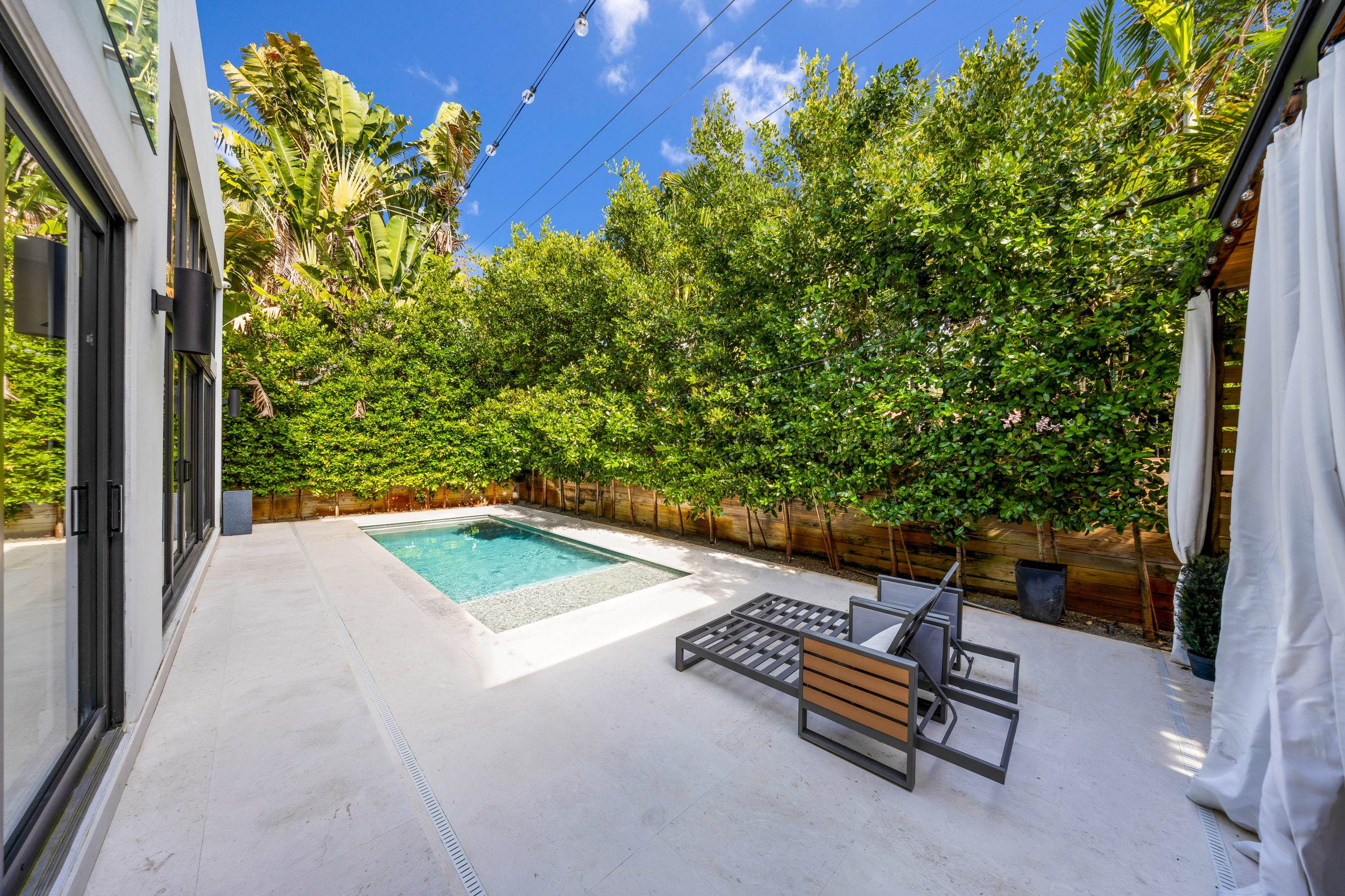 741 NE 80th St, Miami, FL, 33138 