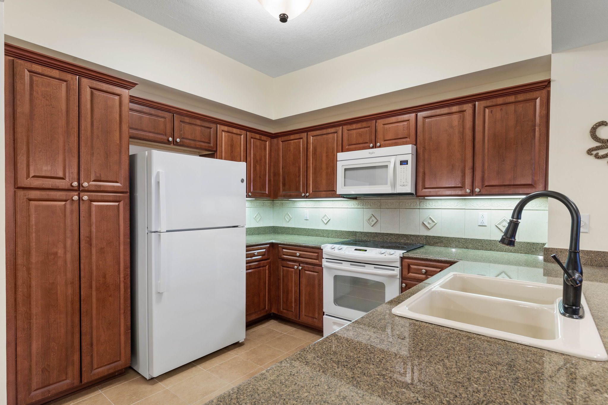 200 Ocean Crest Drive Unit #108, Palm Coast, FL, 32137 - 物件實景