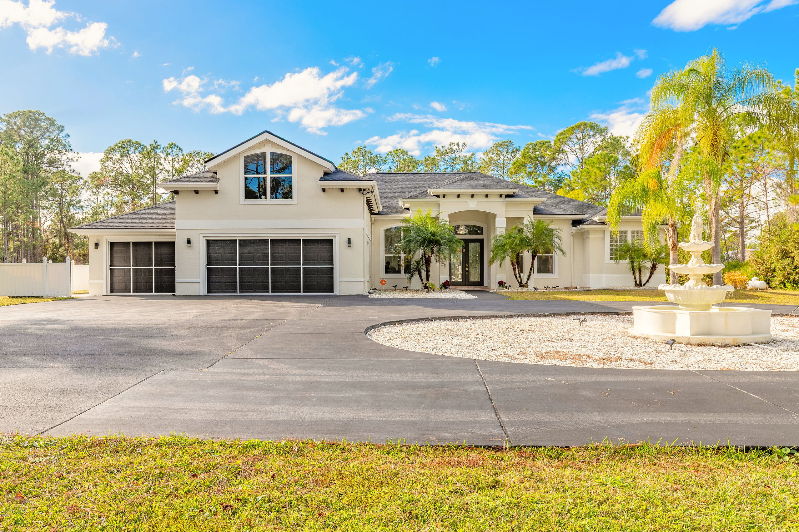 Daytona Beach, Florida, 32124, United States, 5 Bedrooms Bedrooms, ,4 BathroomsBathrooms,Residential,For Sale,2006264