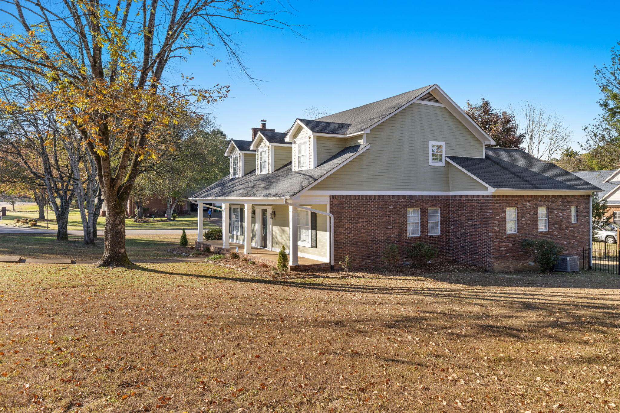 Belden, Mississippi, 38826, United States, 5 Bedrooms Bedrooms, ,4 BathroomsBathrooms,Residential,For Sale,2007757