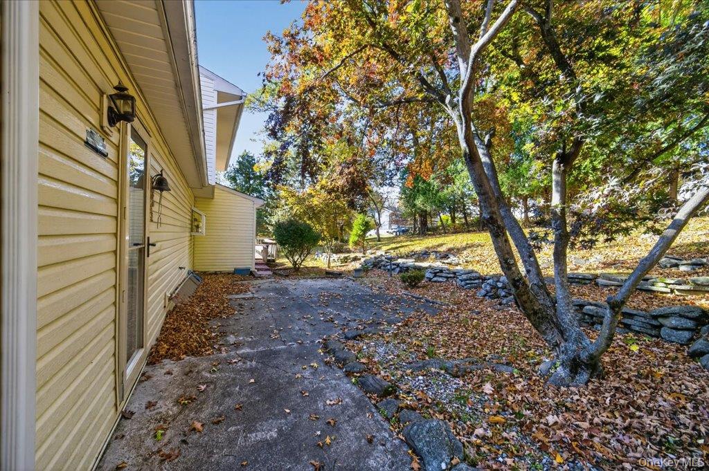 Highland Mills, New York, 10930, United States, 4 Bedrooms Bedrooms, ,3 BathroomsBathrooms,Residential,For Sale,1977066