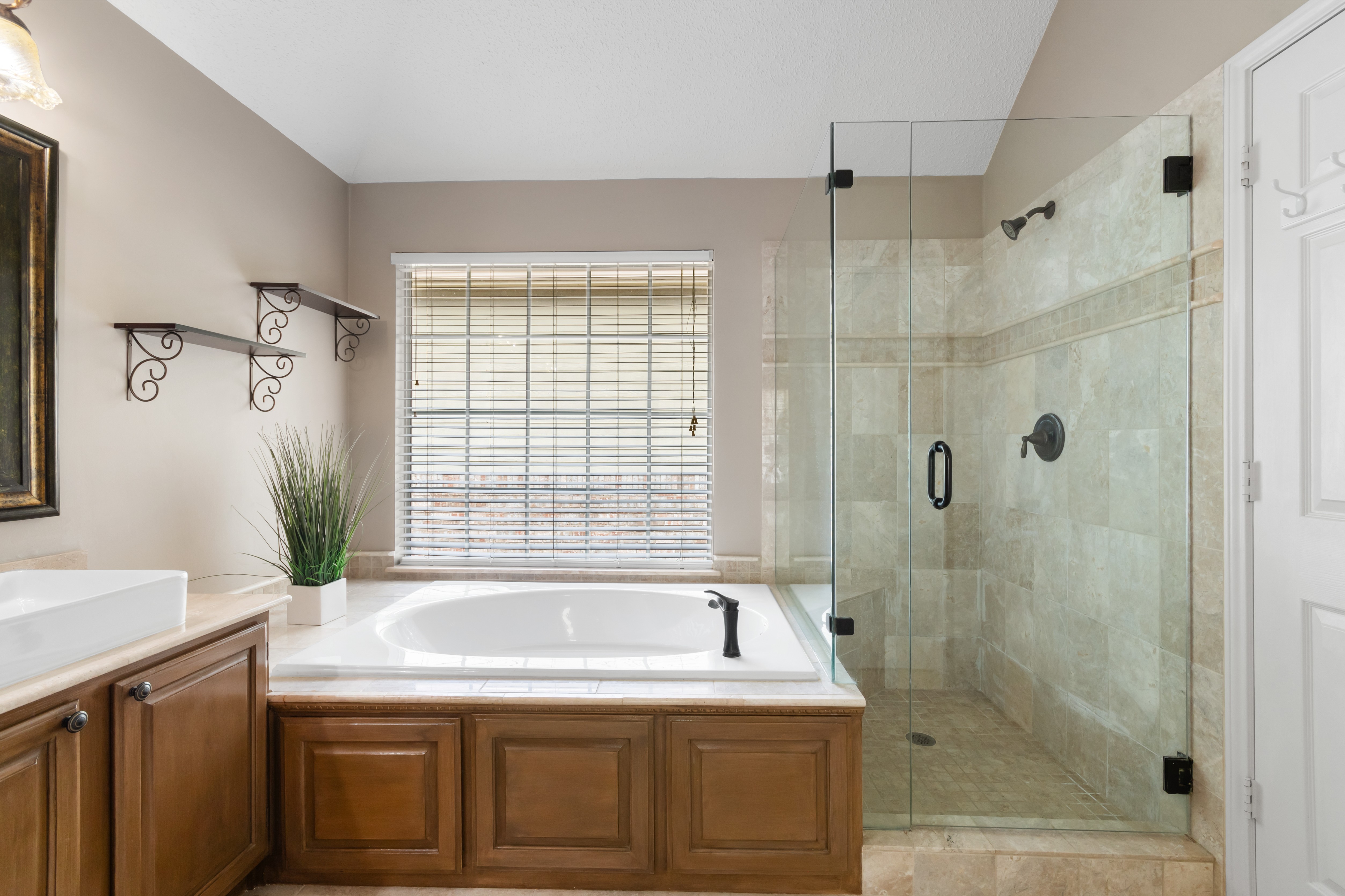  3233 Shady Glen Drive, Grapevine, TX, 76051 - 物件實景