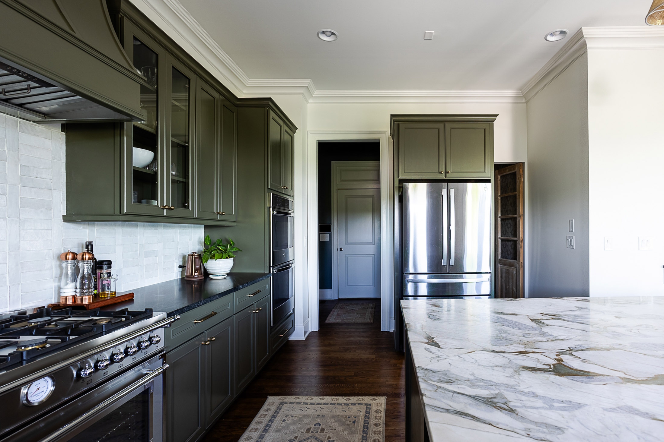  Stunning Designer Transformed Home in Sought-after Gated Vinings Community - 物件實景