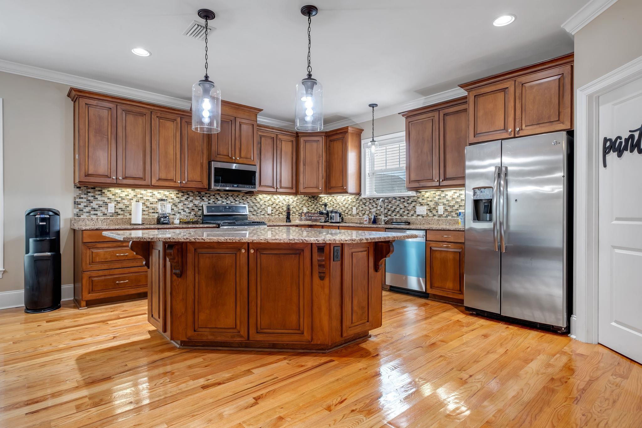 Tallahassee, Florida, 32312, United States, 4 Bedrooms Bedrooms, ,3 BathroomsBathrooms,Residential,For Sale,1901137