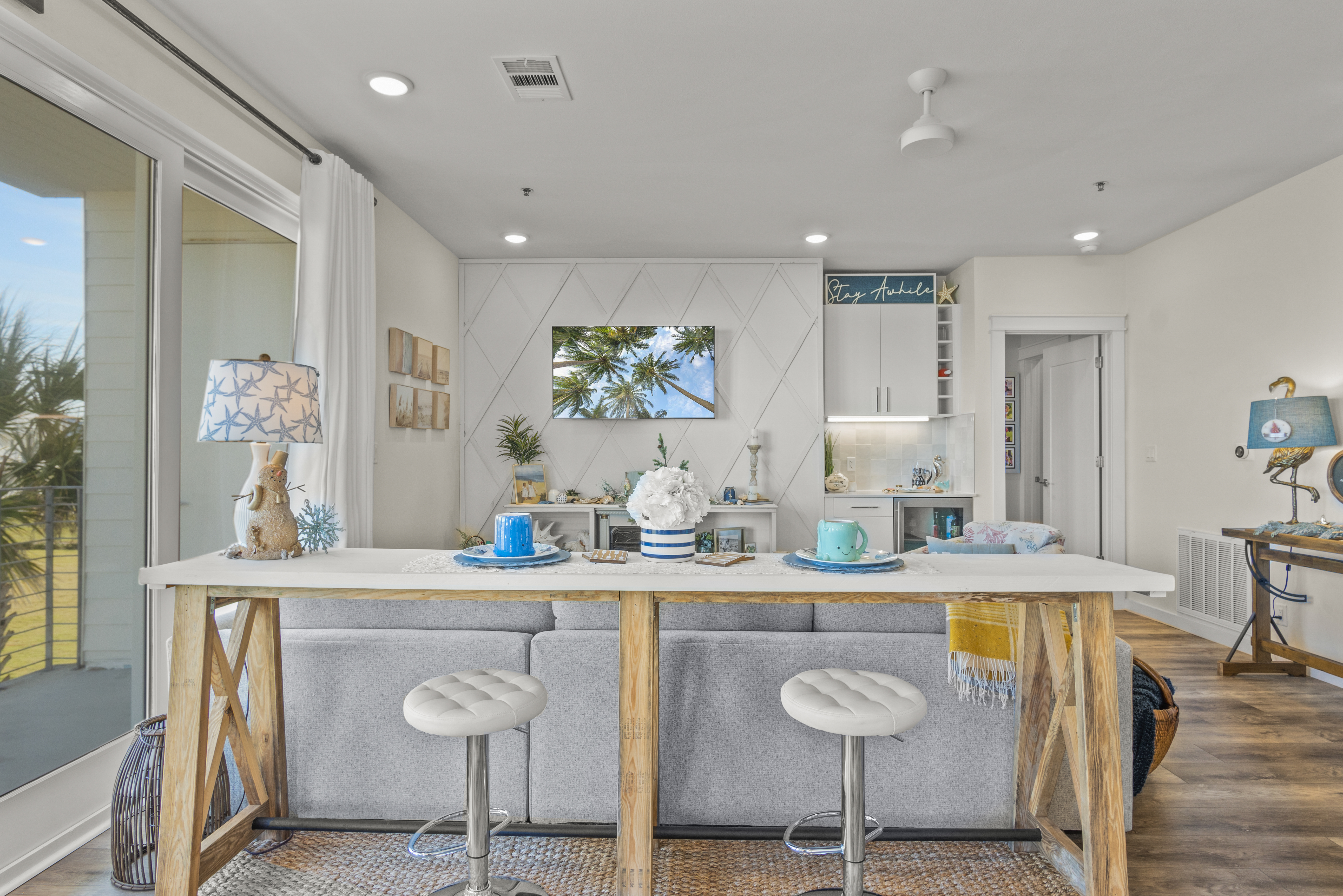  Sunflower Beach Poolside Retreat - 物件實景