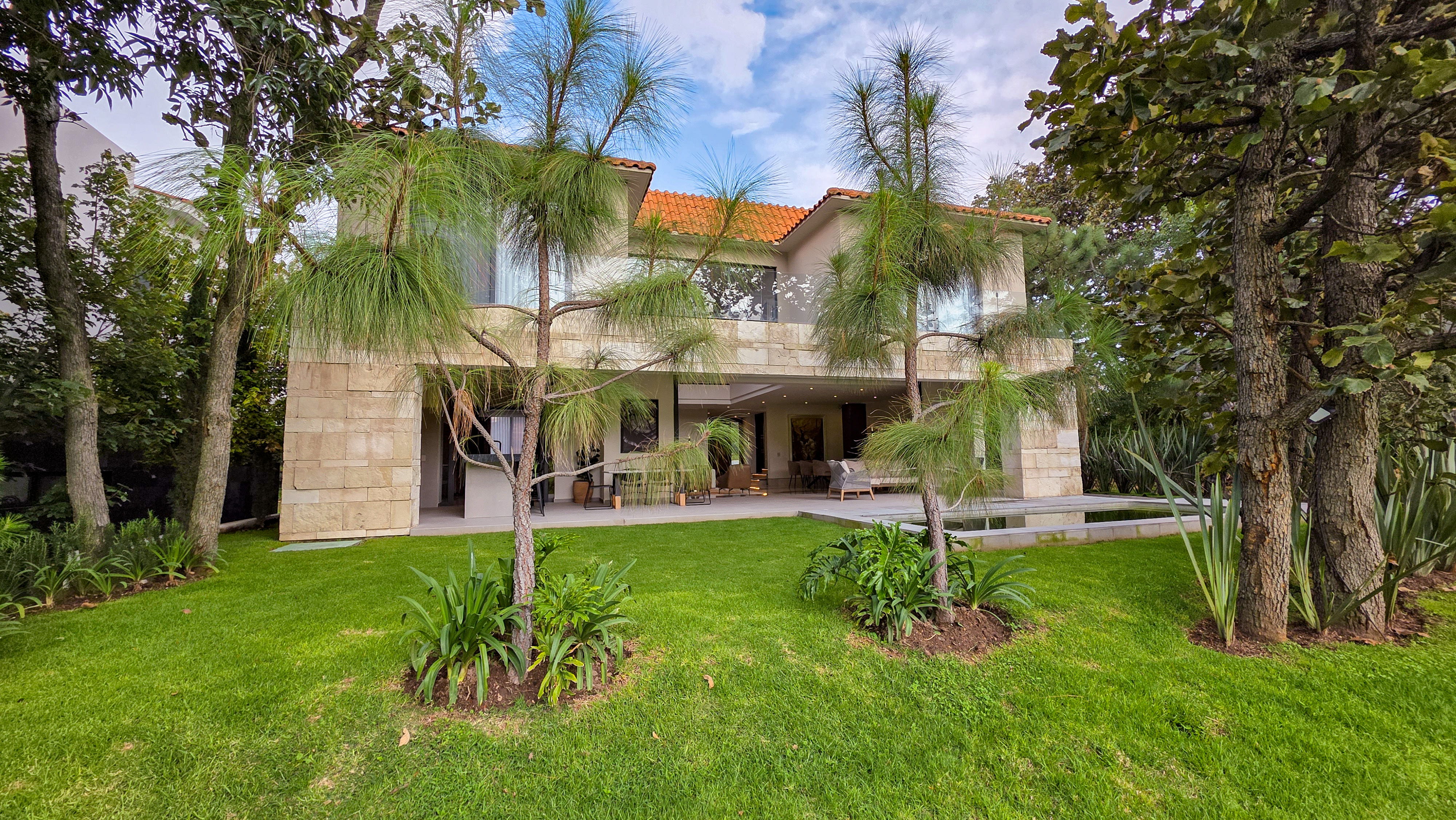  Residencia de Autor en El Cielo Country Club en venta - 物件實景