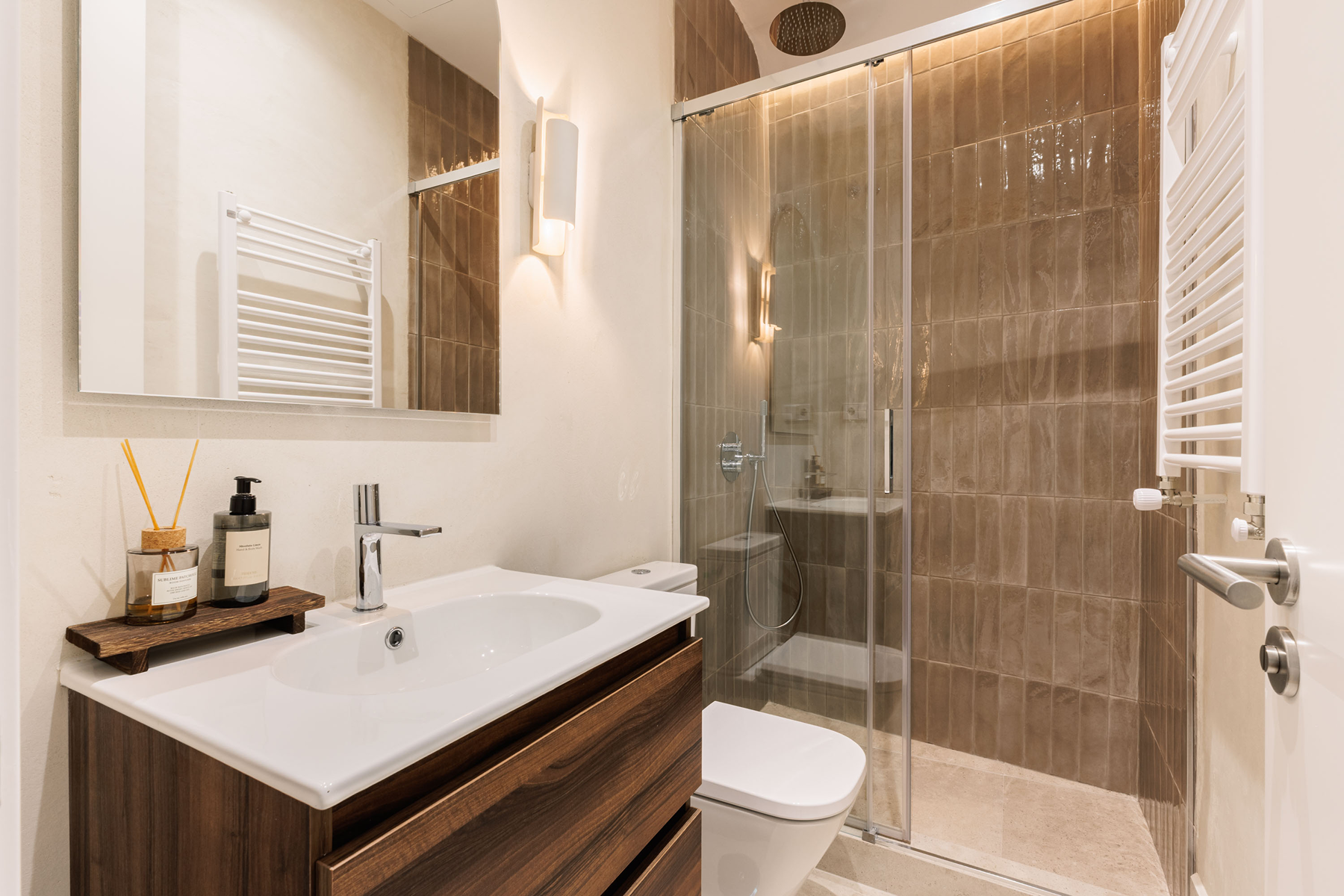  Classic-style renovated flat in Malasaña - 物件實景